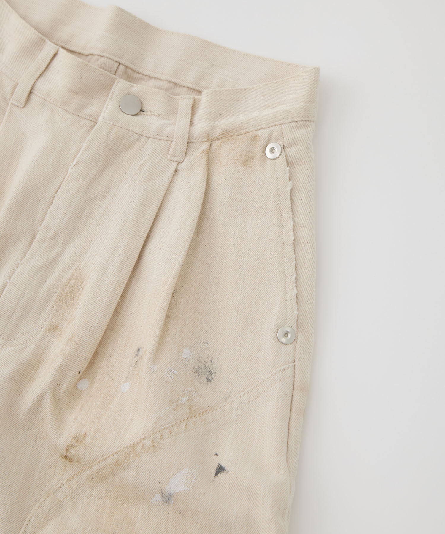 paint curved jeans CONZ