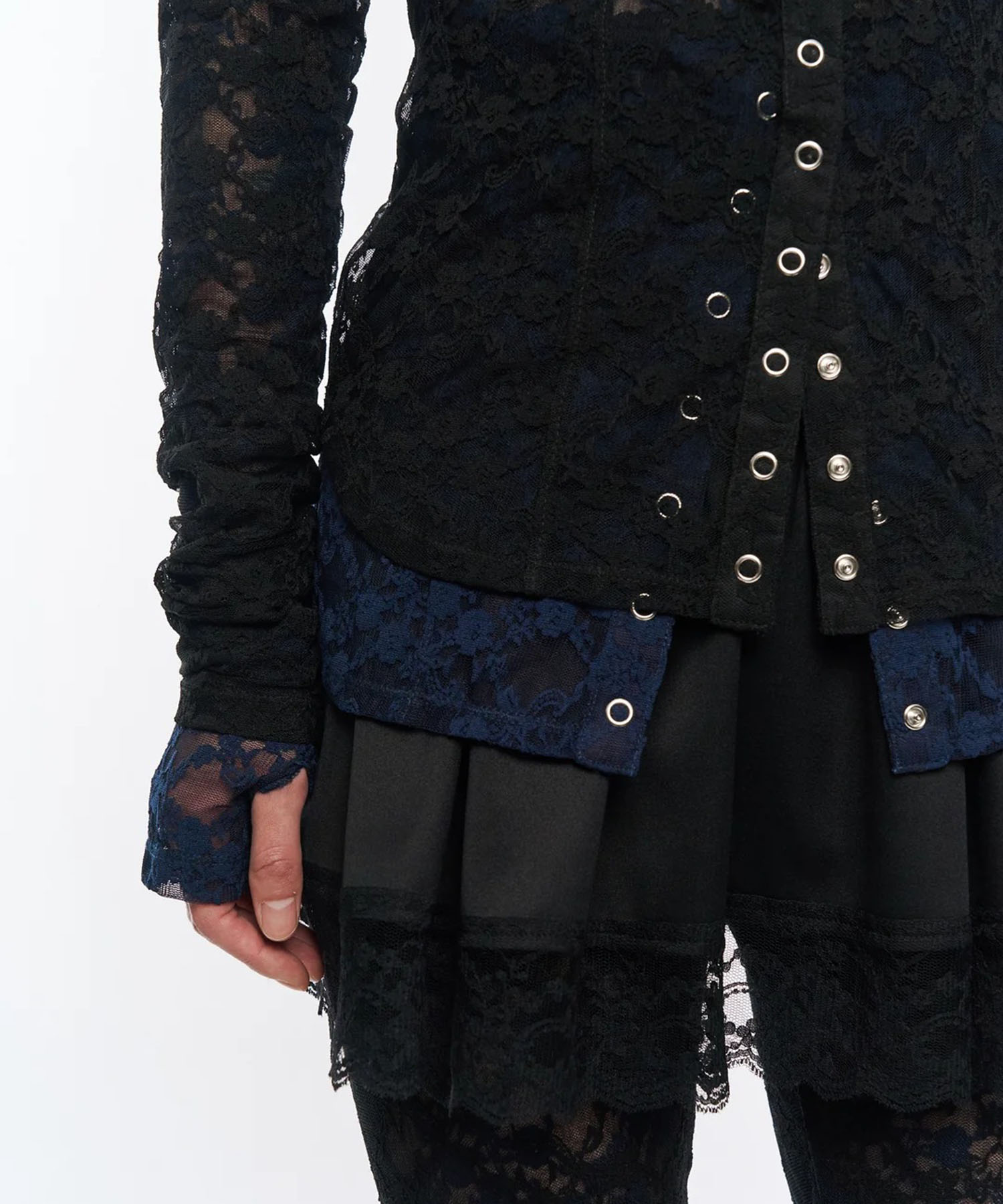 Shadow Petal Tops POOLDE