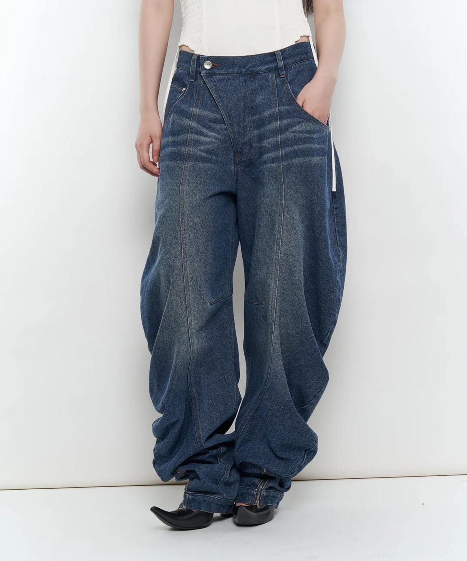 LIQUID DENIM PANTS POOLDE