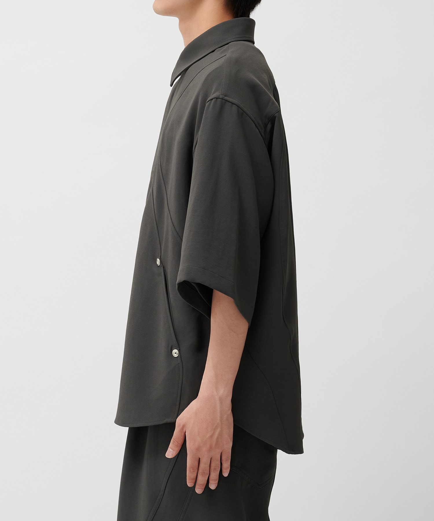 PANEL OVER ZIP SS SHIRT CONZ