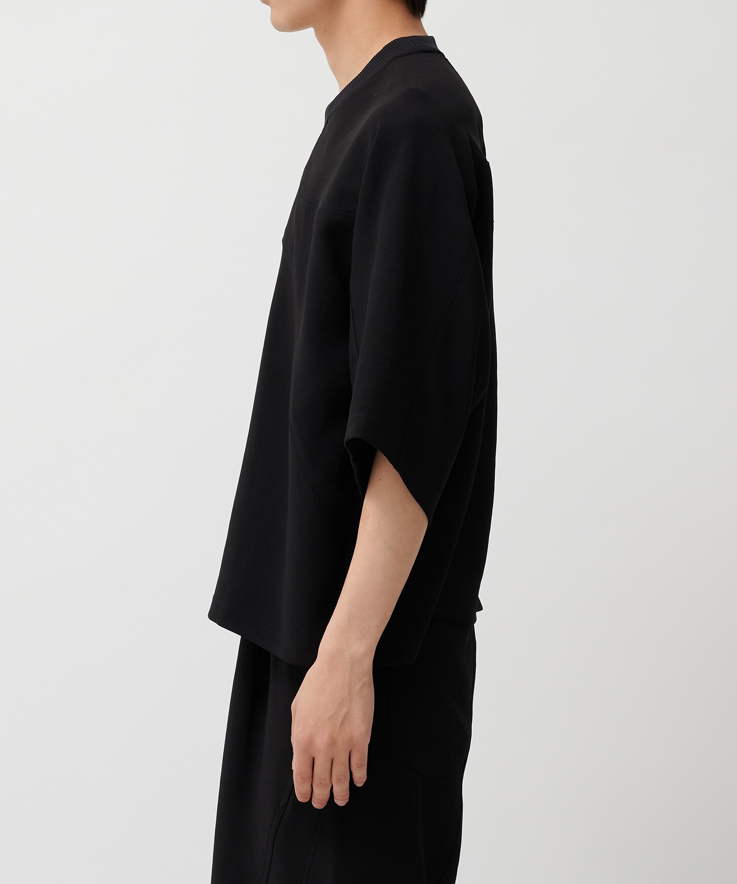 PANEL OVER CREW NECK TEE CONZ