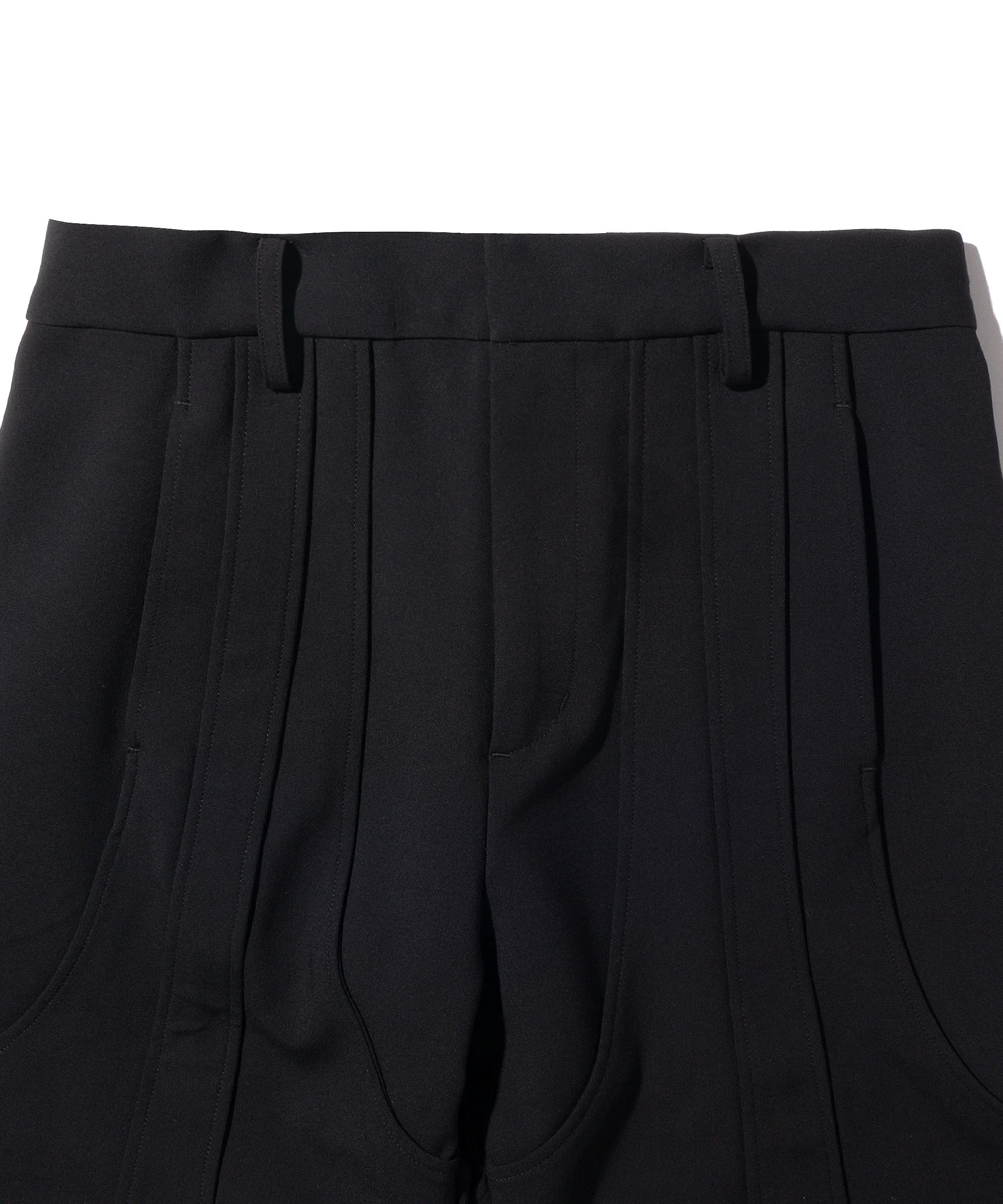 4TUCK FLARE PANTS GOAT ESSENCE