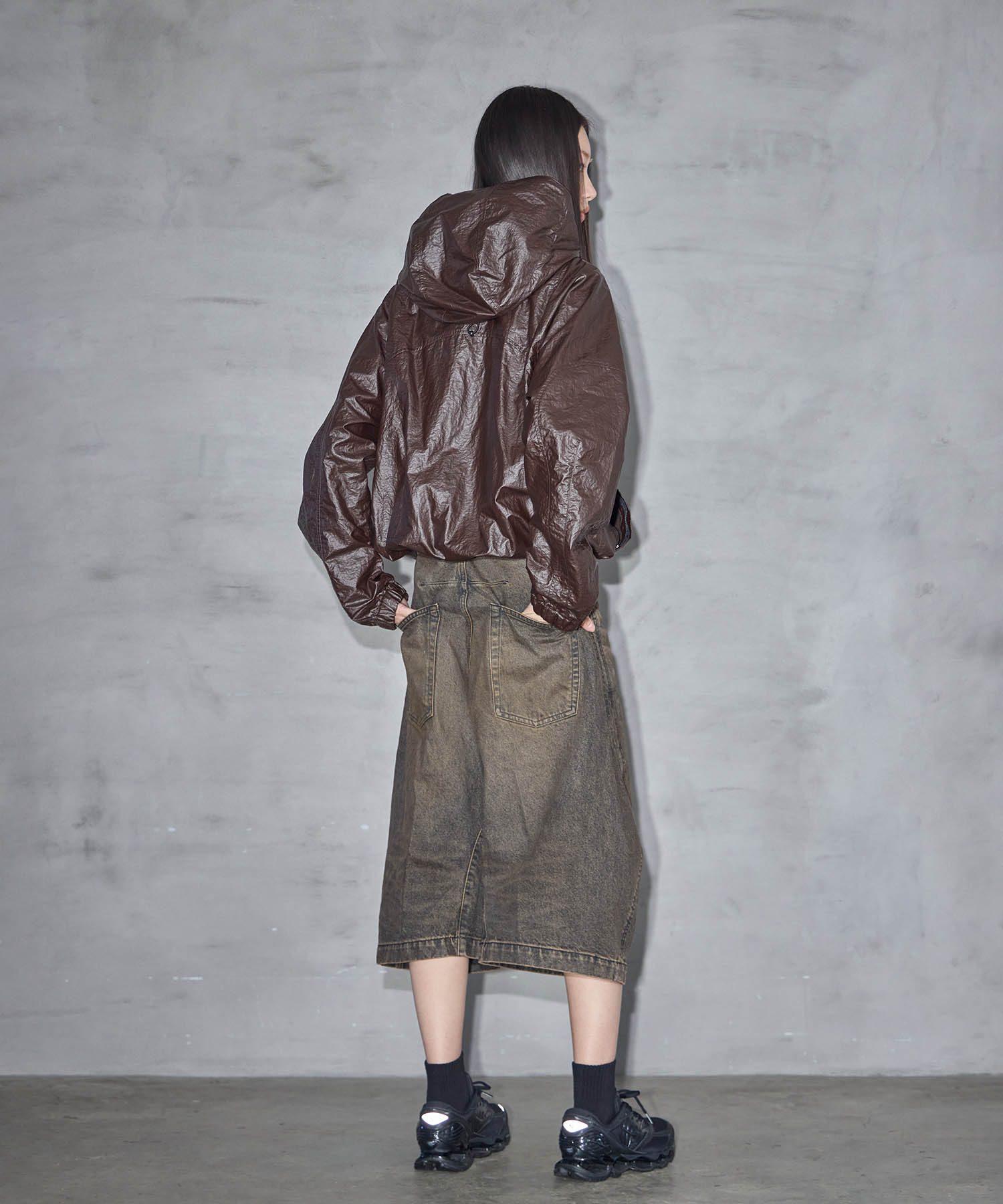 別注 3D TWISTED JORTS NVRFRGT