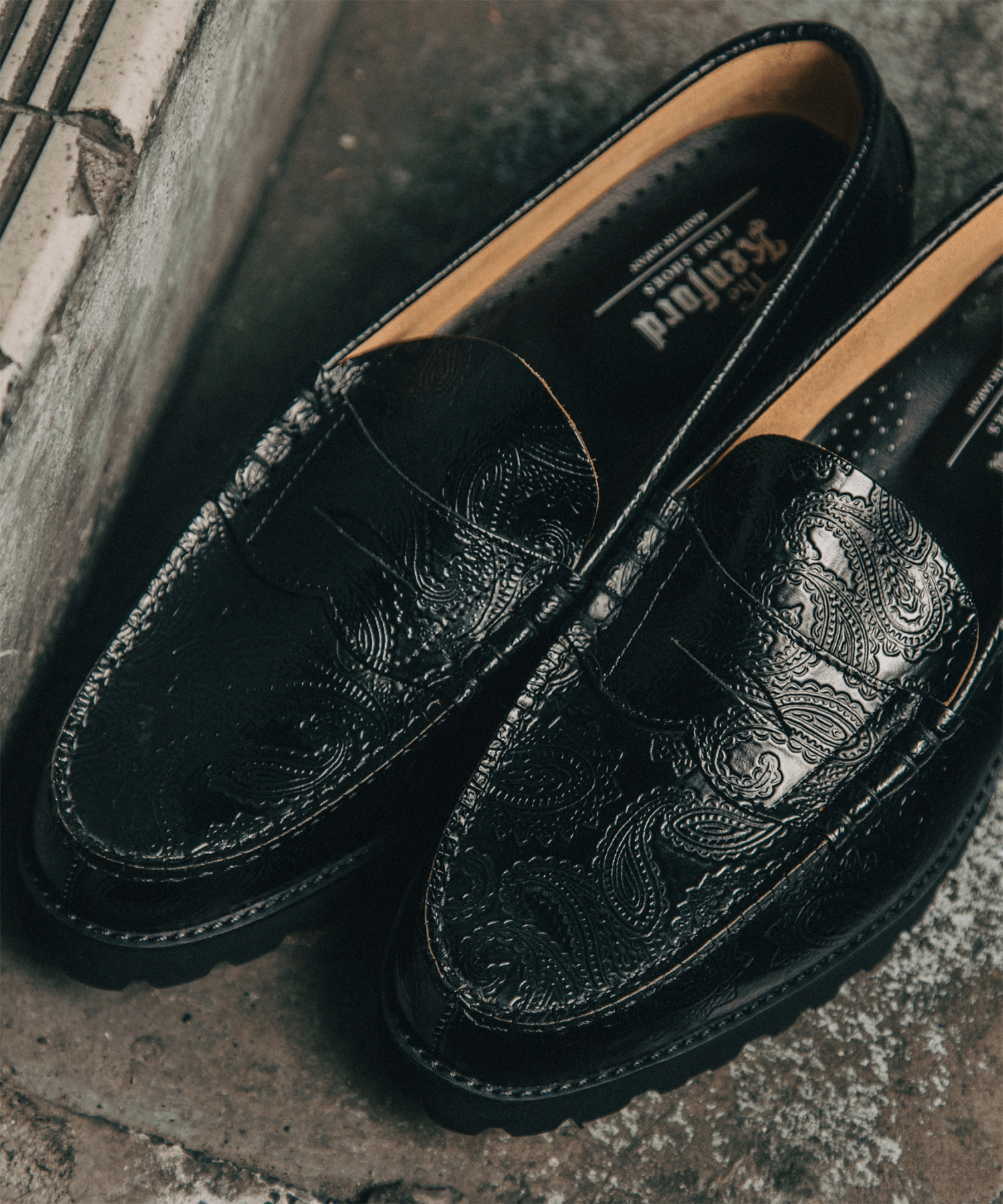 TANK SOLE LOAFERS BLACK PAISLEY The Kenford FINESHOES