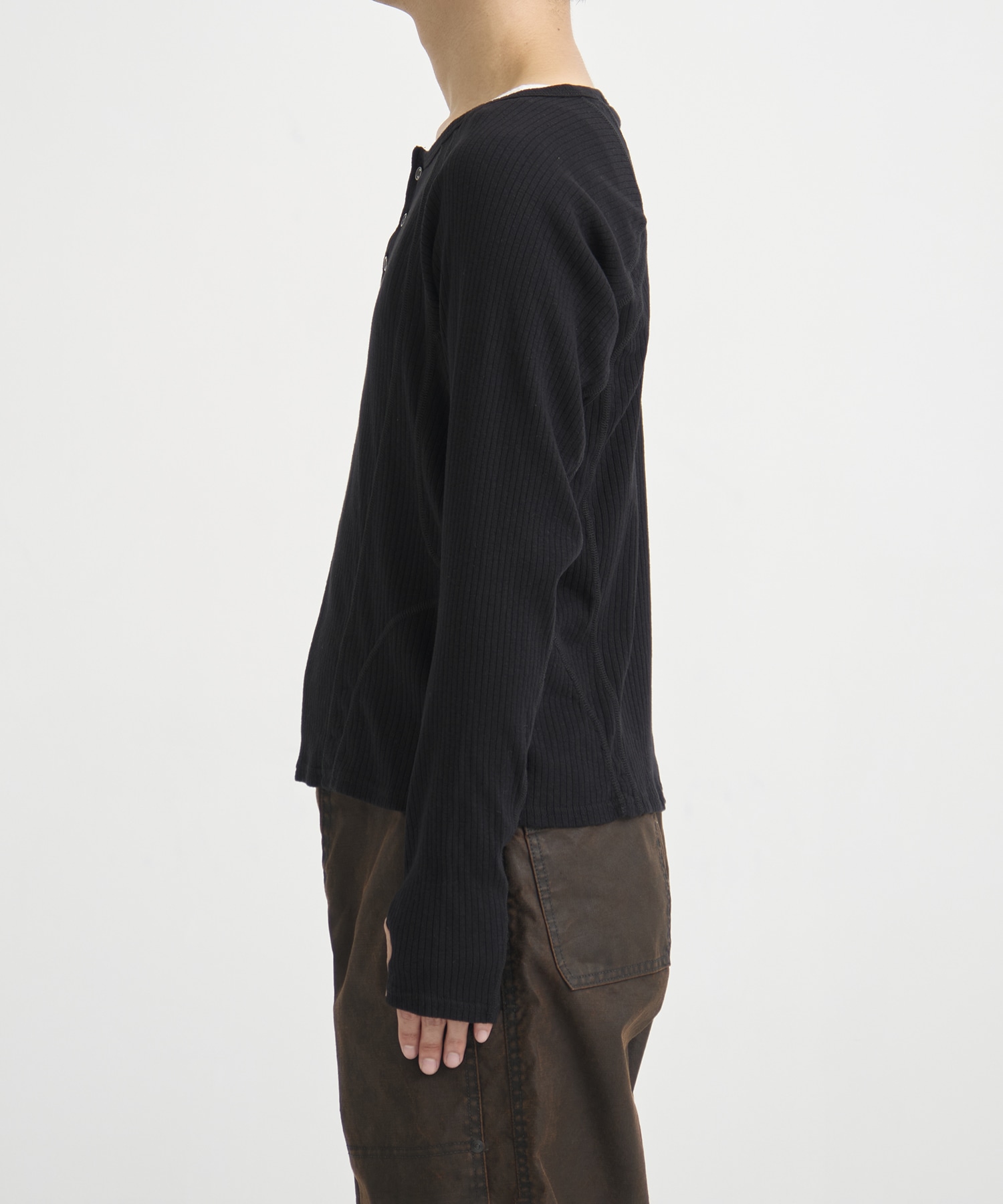 別注 HENLEY PANELED SWEATER NVRFRGT