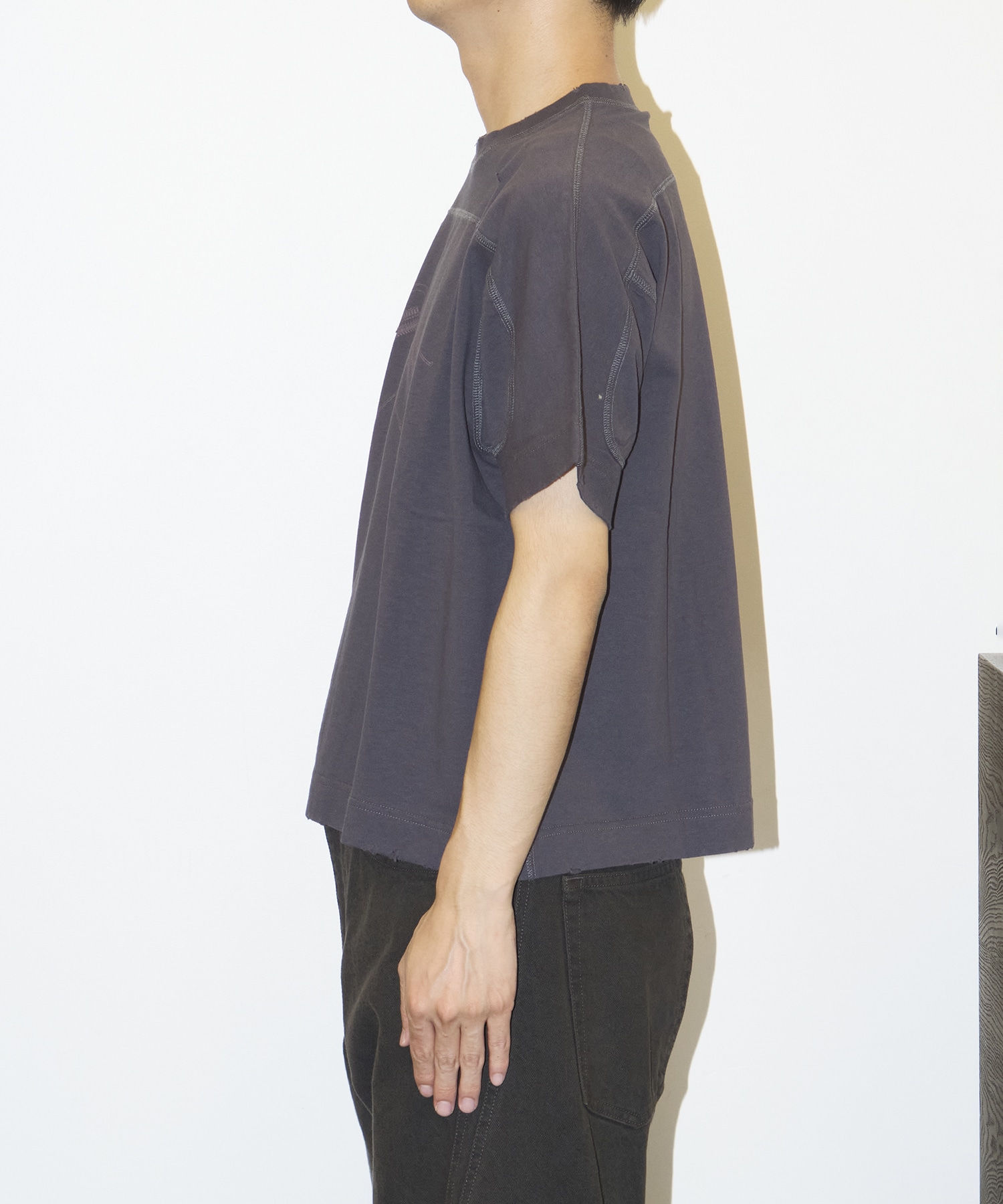 25 TEE × jinjinneedle JIAN YE