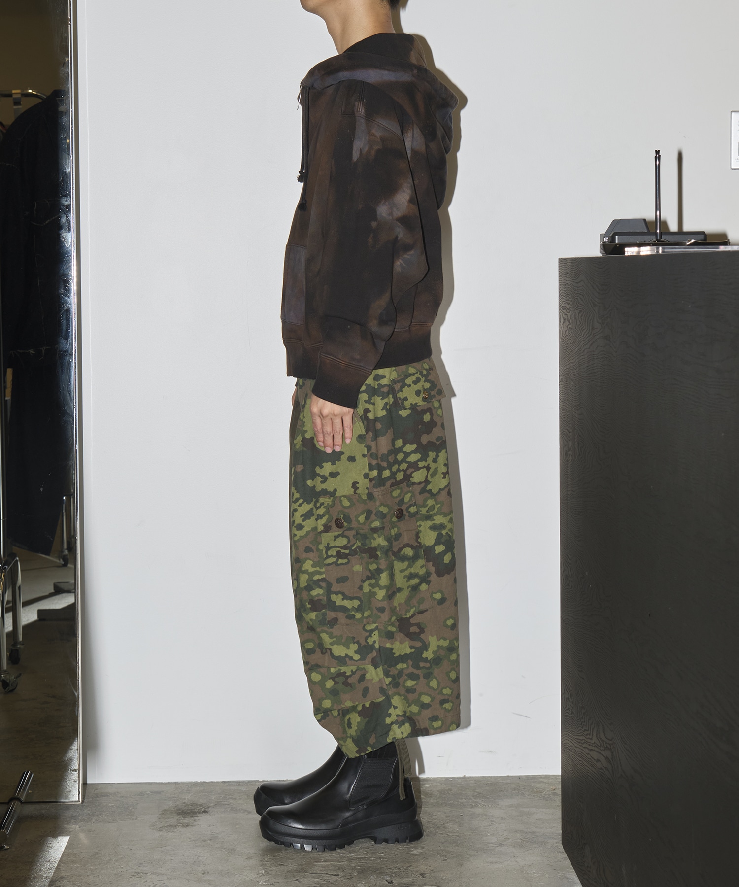Large Hoodie LES SIX