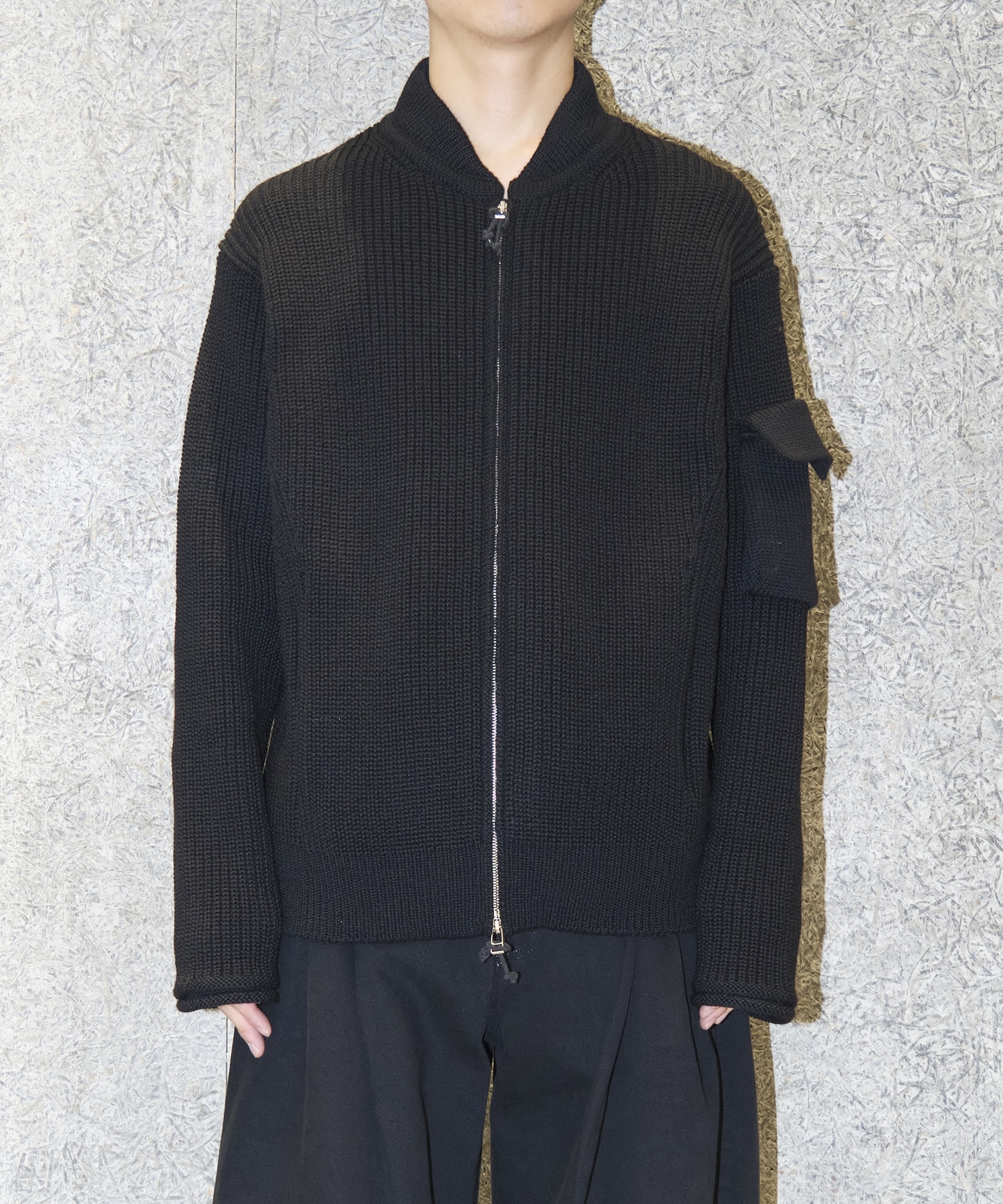 Bomber Rib Sweater soe