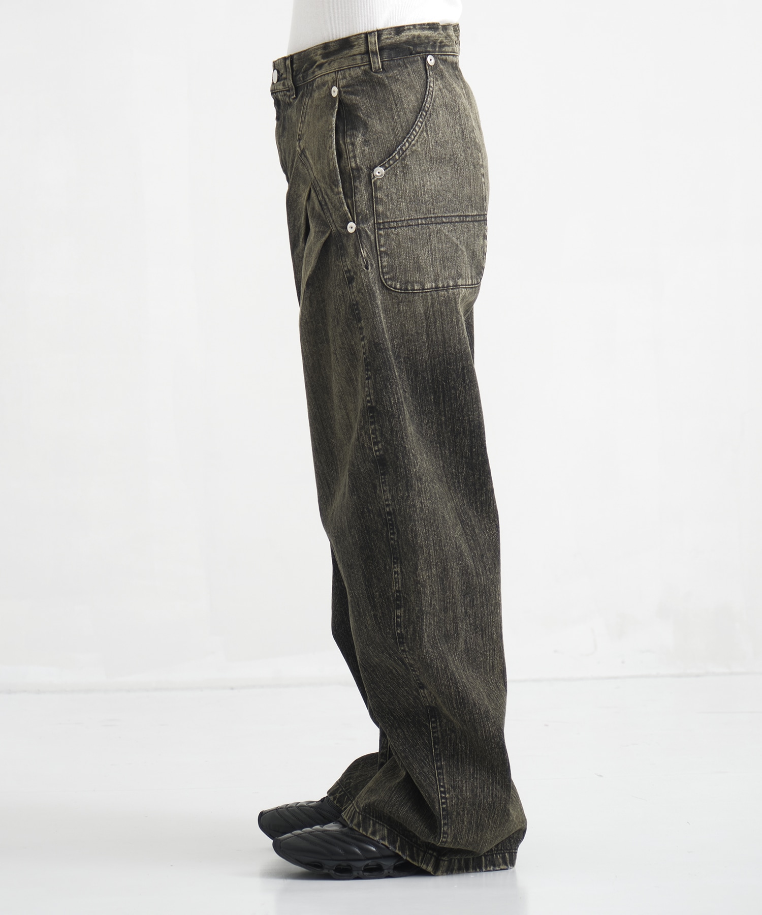 COLOR DYED SLAB CRVED DENIM CONZ