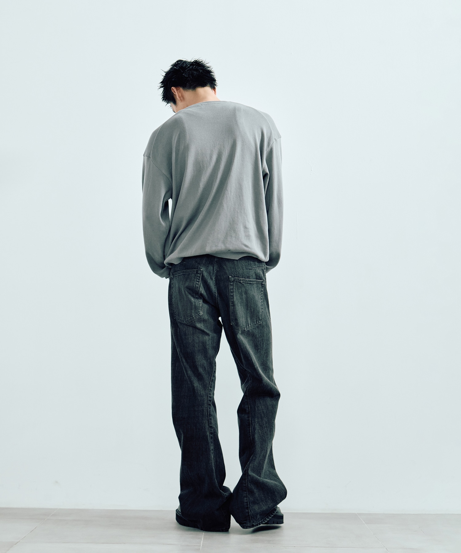 別注 3D TWISTED JEANS NVRFRGT