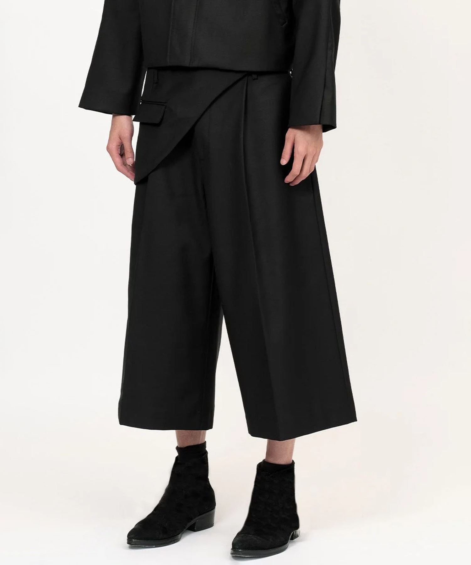 WAIST OVERLAY GOAT ESSENCE