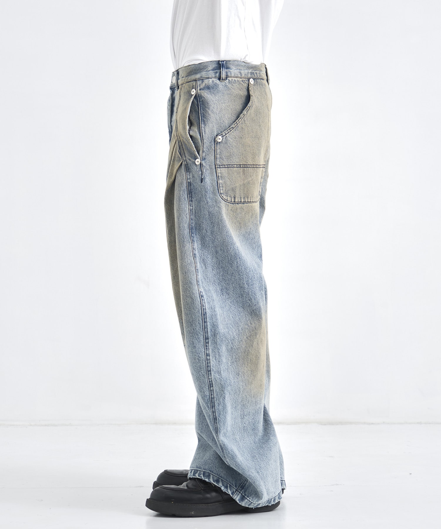 distressed curve denim CONZ