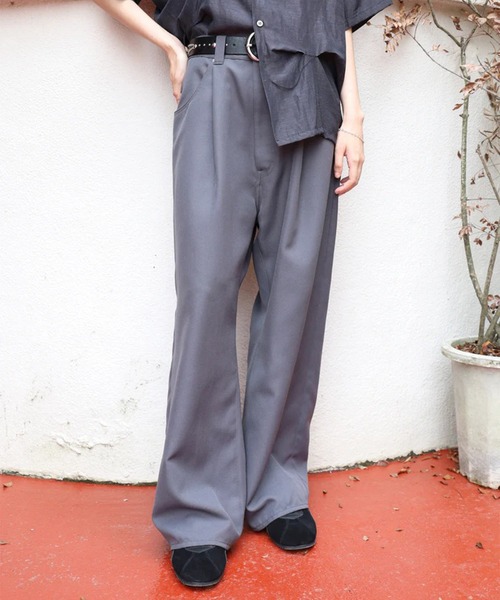 WIDE ONE TUCK STRAIGHT PANTS JieDa