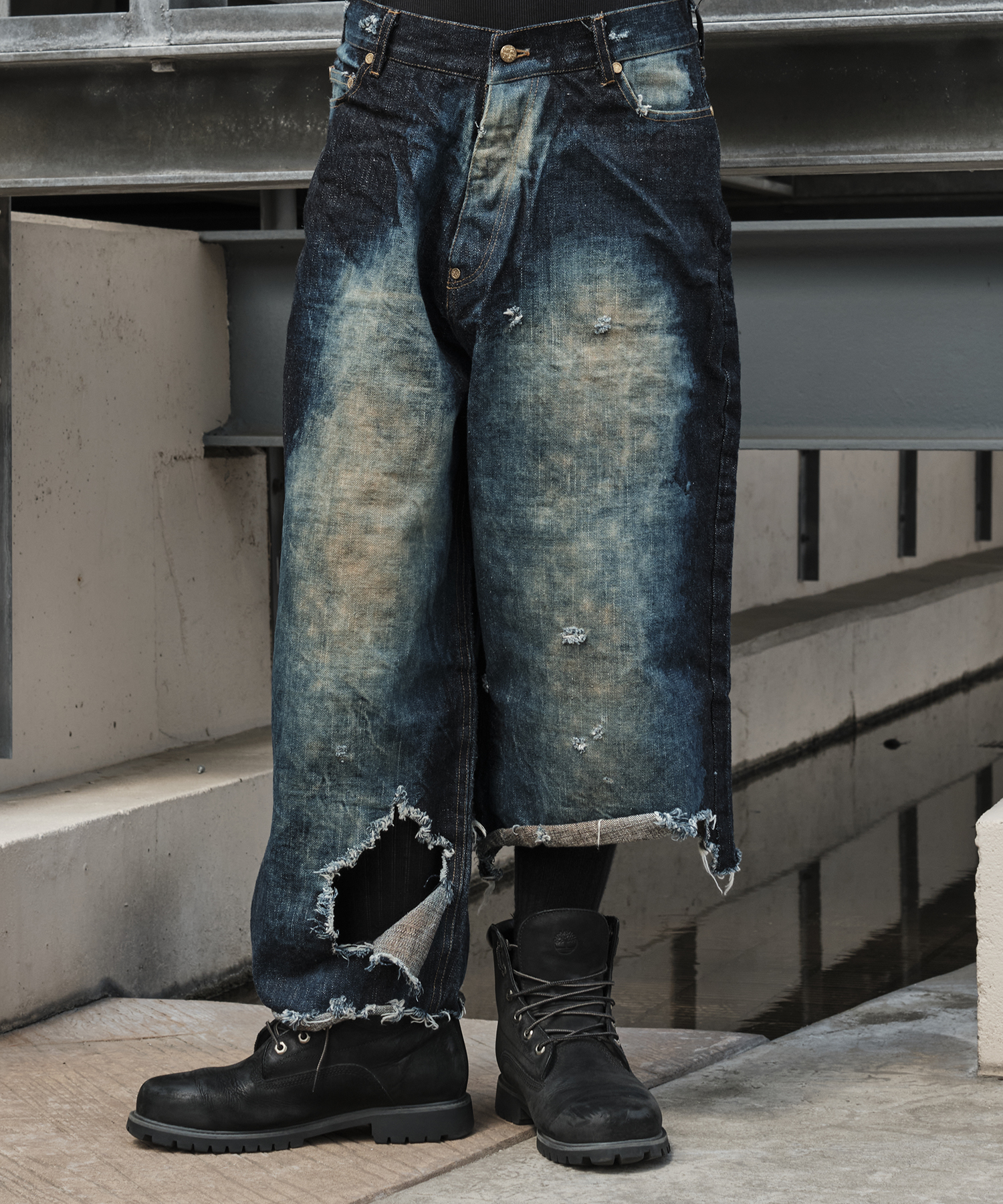 Blown Off Battle Denim Pants LES SIX