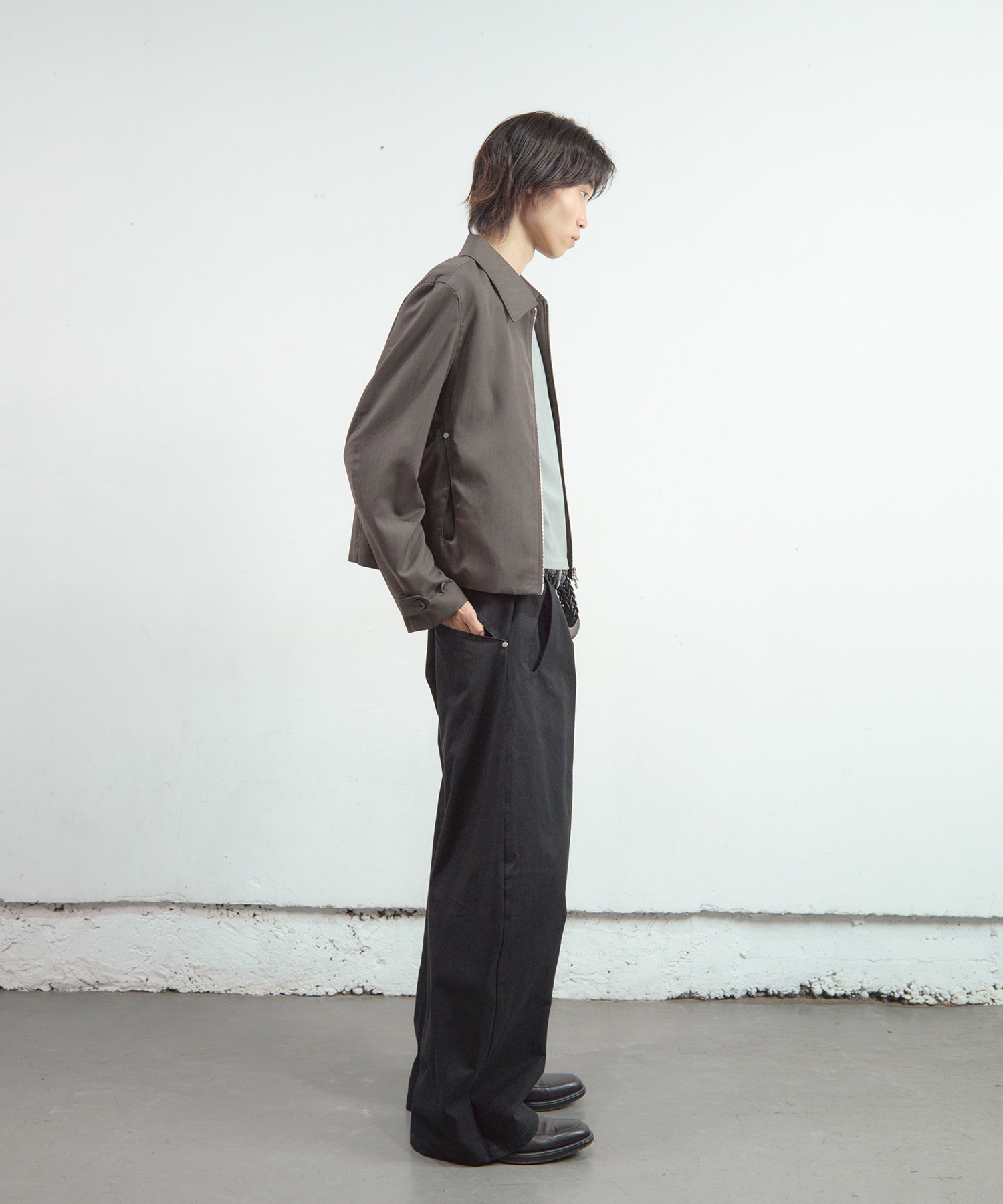 2TUCKED CURVED LEG TROUSERS NVRFRGT