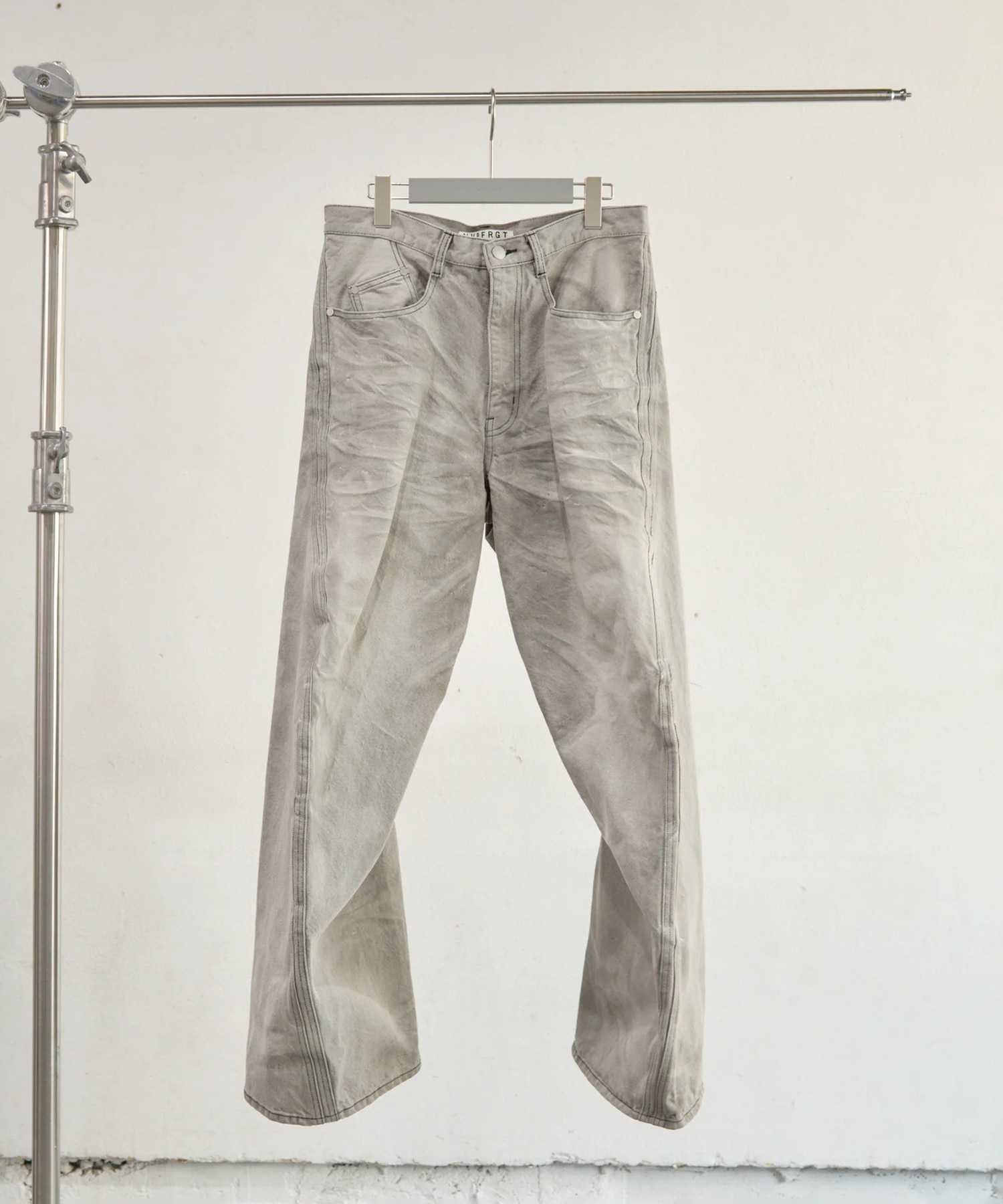 3D TWISTED WIDE LEG JEANS NVRFRGT