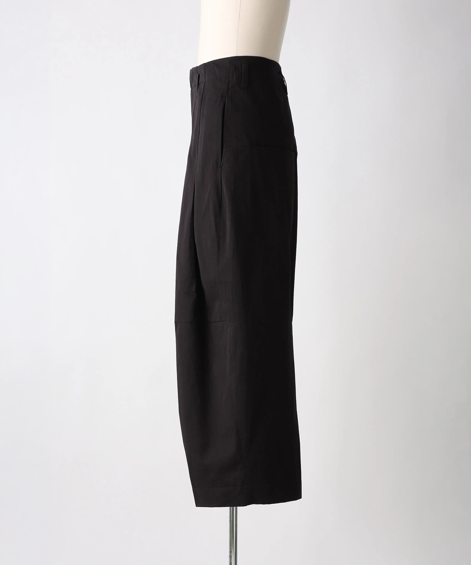 UPCYCLED BAGGY SHINYAKOZUKA