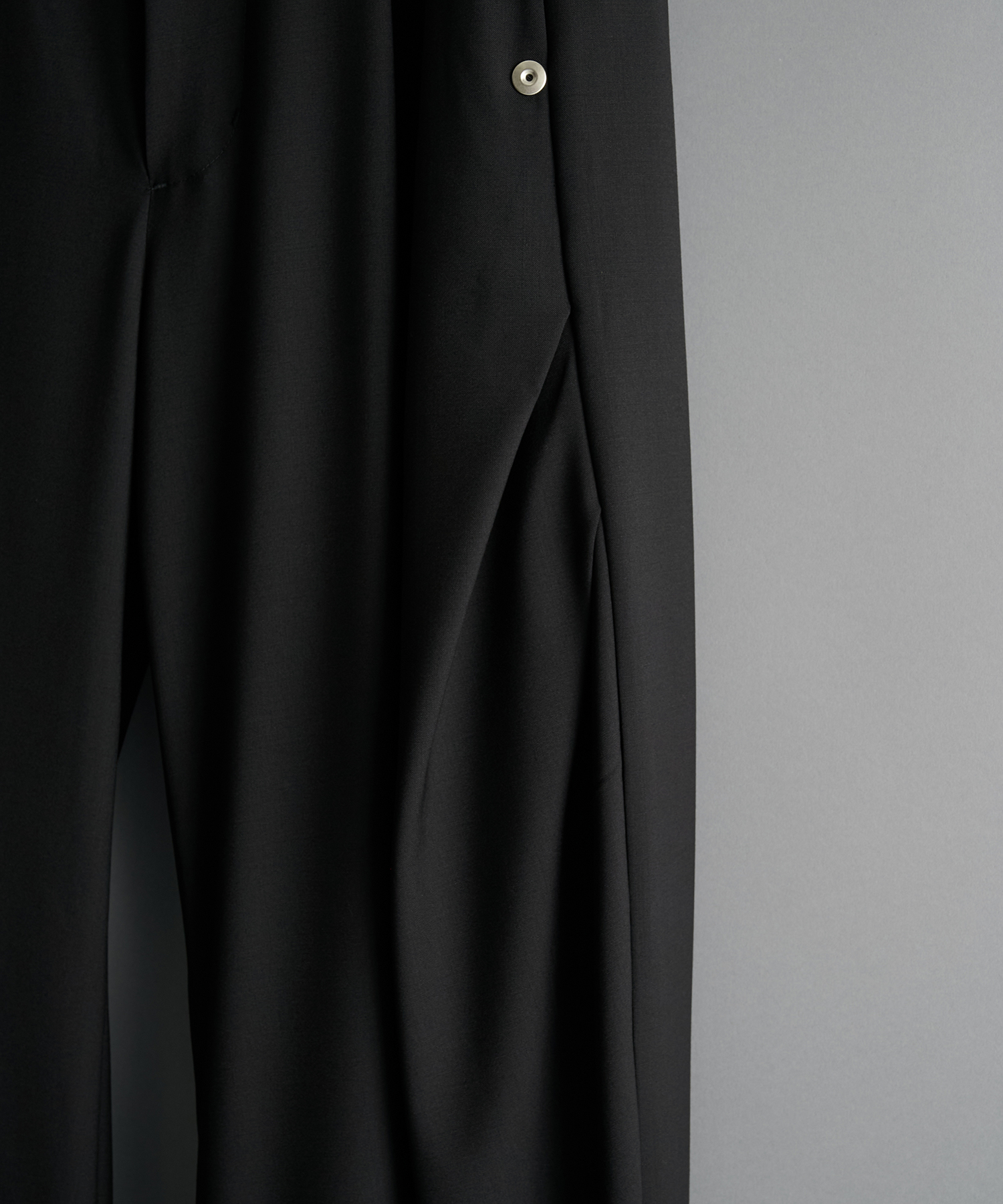 curve leg trousers 2.0 CONZ