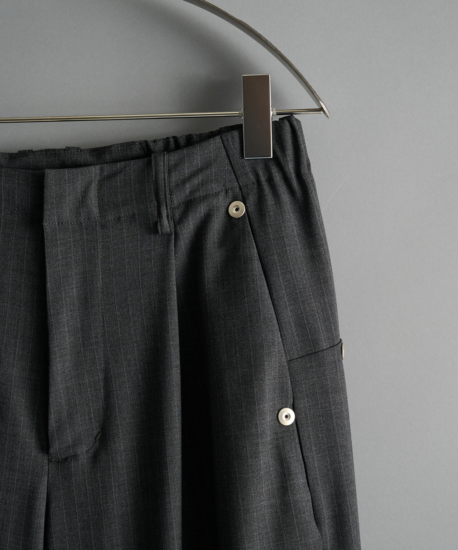 curve leg trousers 2.0 CONZ