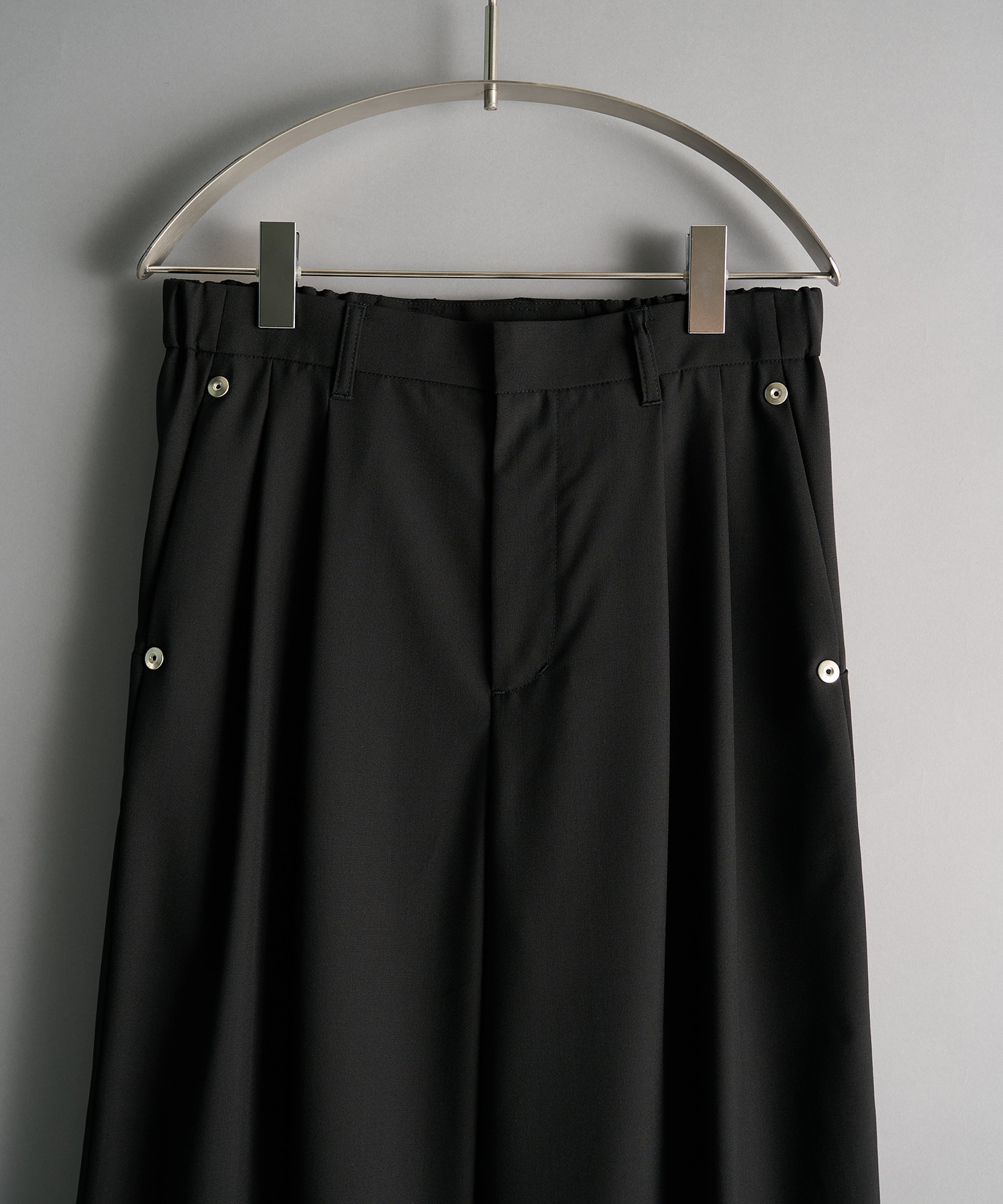 double pleated wide leg trousers CONZ