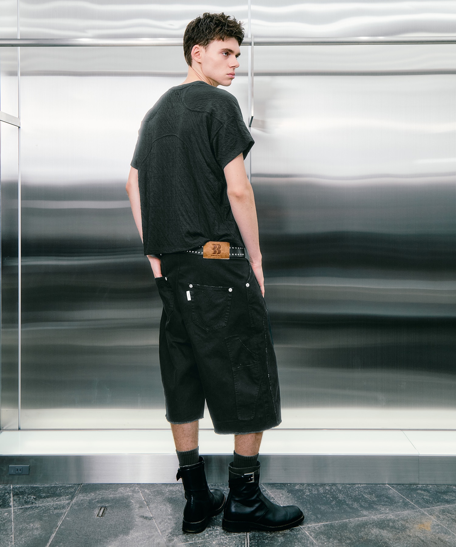 BASICKS×duck double knee curve leg shorts CONZ