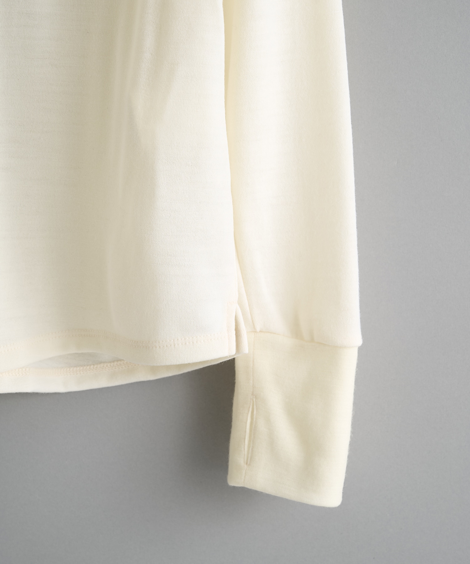 RADIANCE LONG SLEEVE STEAF