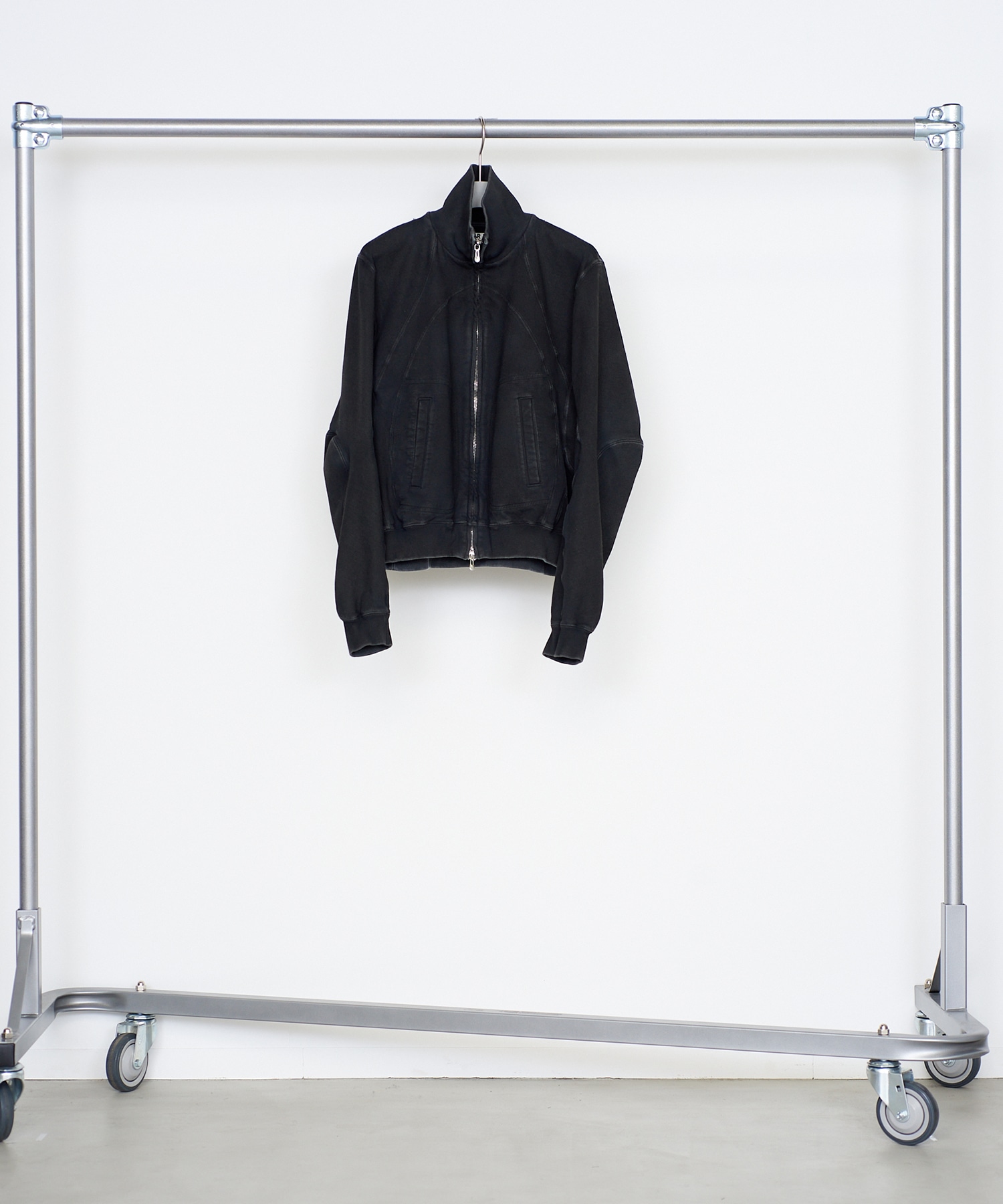 PANELED ZIP UP SWEAT SHIRT NVRFRGT