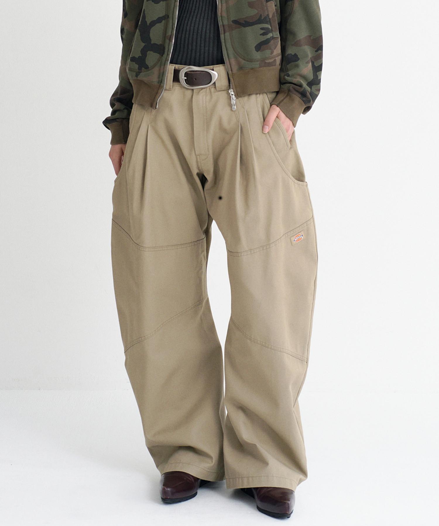 Dickies×NVRFRGT DOUBLE KNEE CURVED LEG UTILITY WORK PANTS NVRFRGT