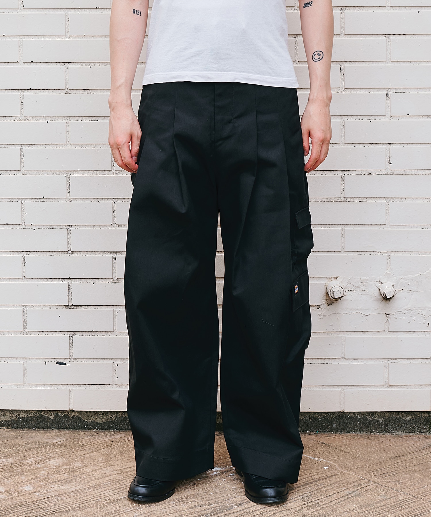 lost and found pockets baggy with Dickies SHINYAKOZUKA