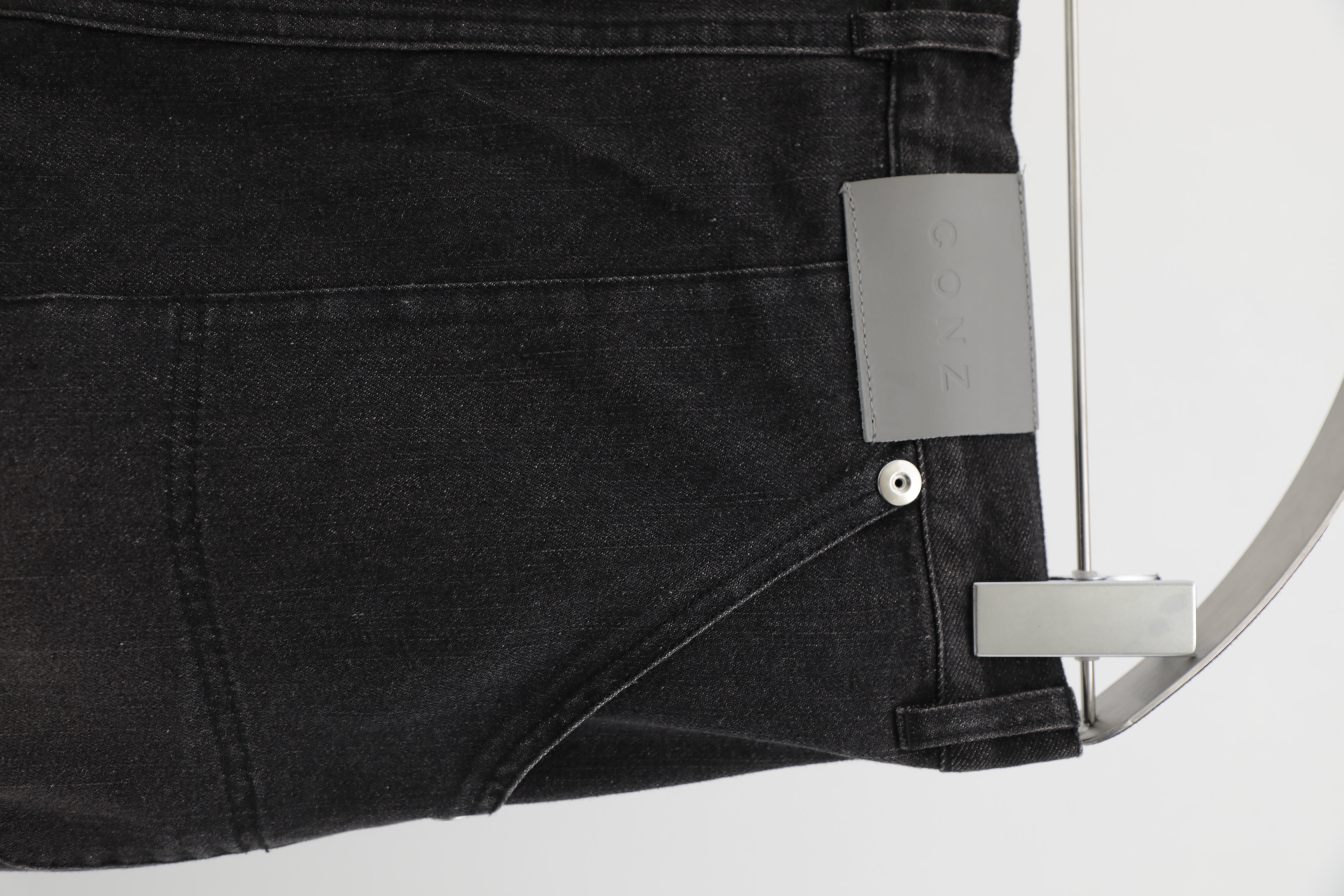 over dye curved denim CONZ