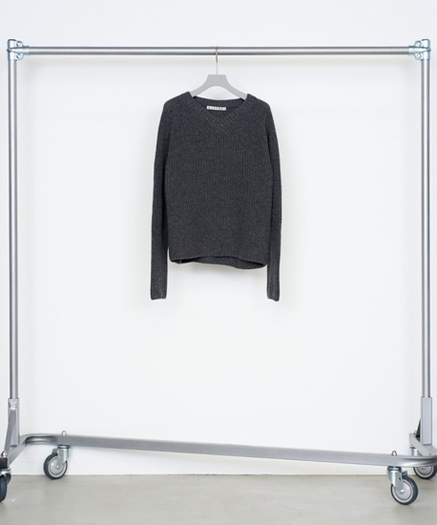 V-NECK SWEATER NVRFRGT
