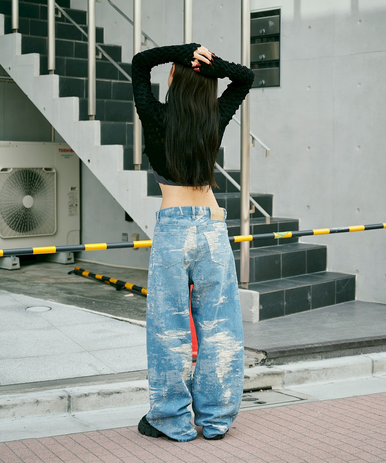 別注TAAKK DENIM CURVELEGPANTS TAAKK