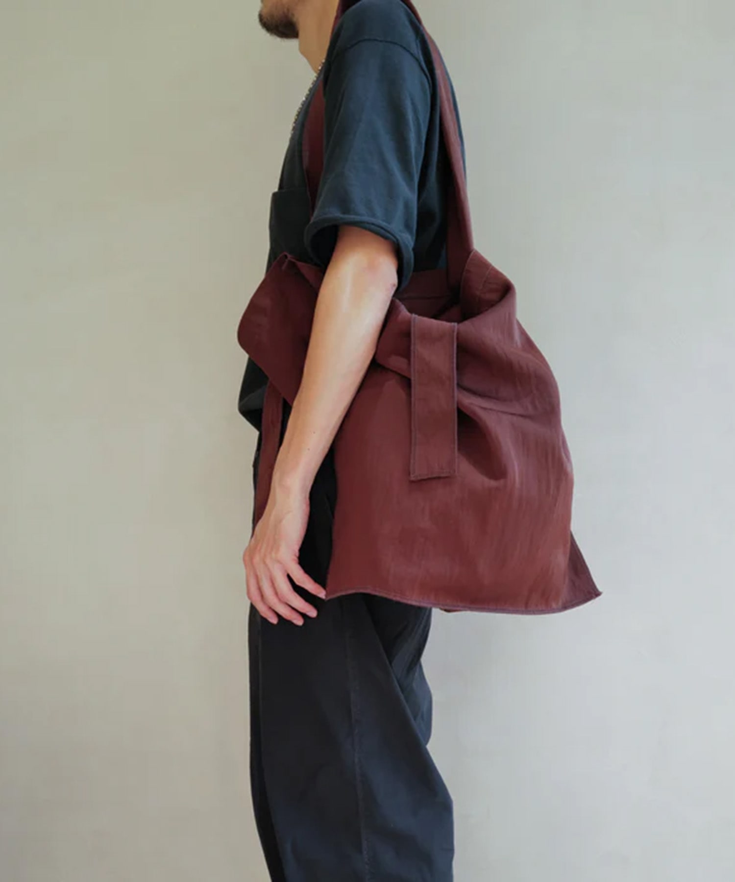 MARY INSIDE OUT TOTE - L / CERATO BRIGHT ITTI