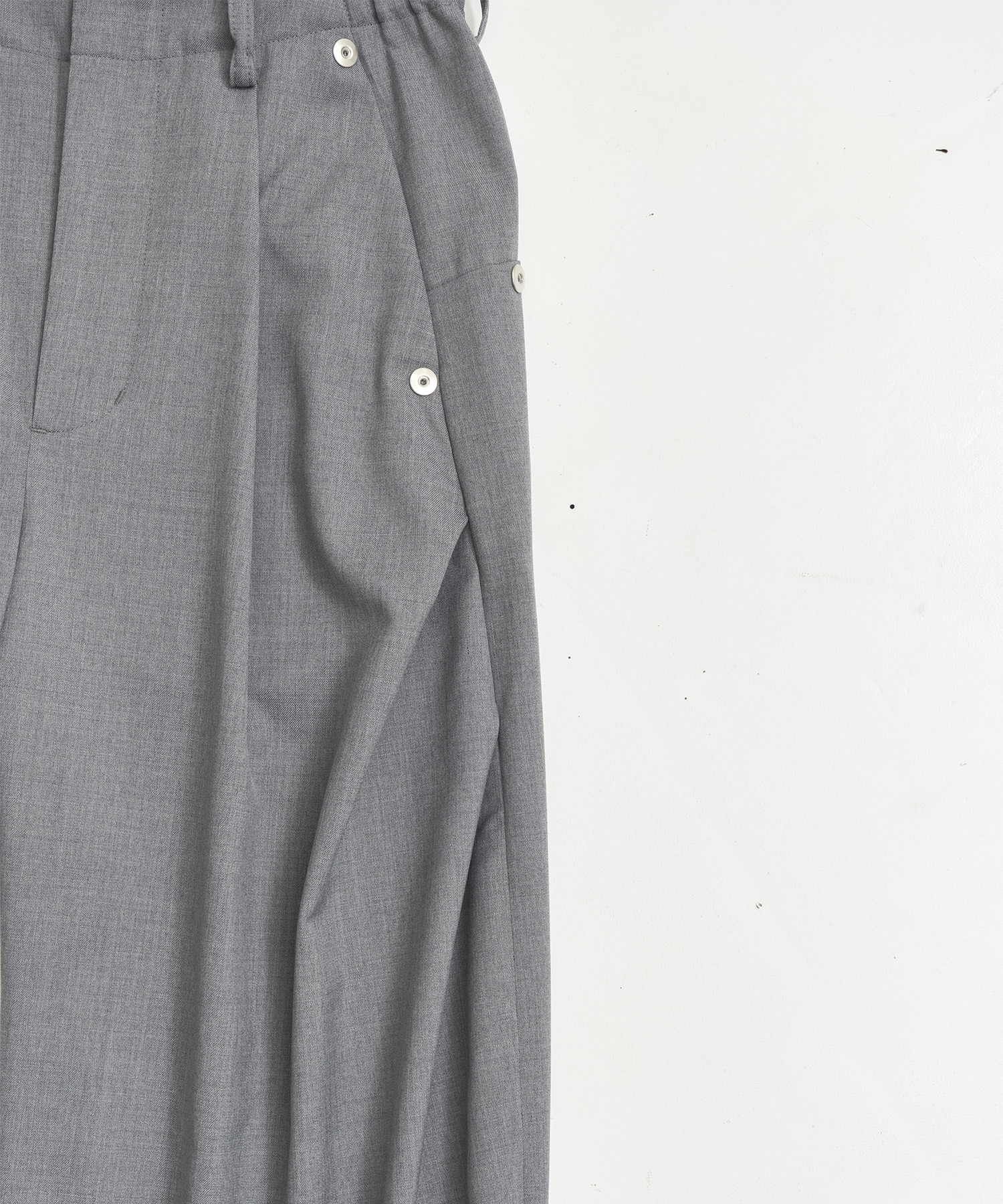 curve leg trousers CONZ