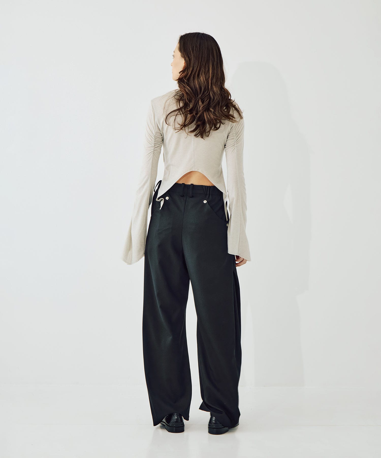 curve leg trousers CONZ