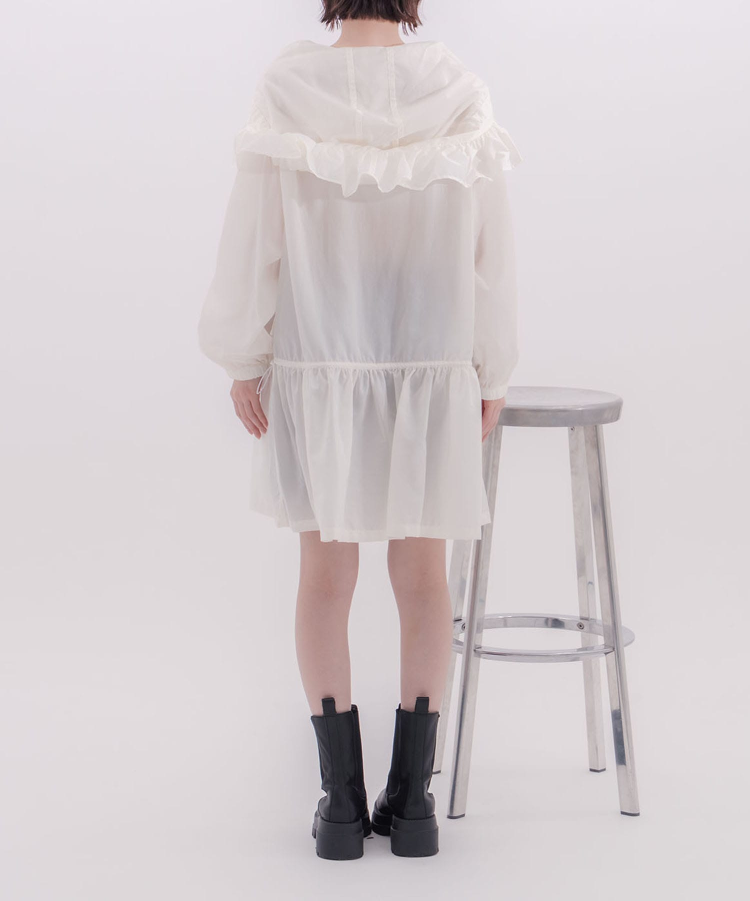 Nylon frilled mountain parka naokitomizuka