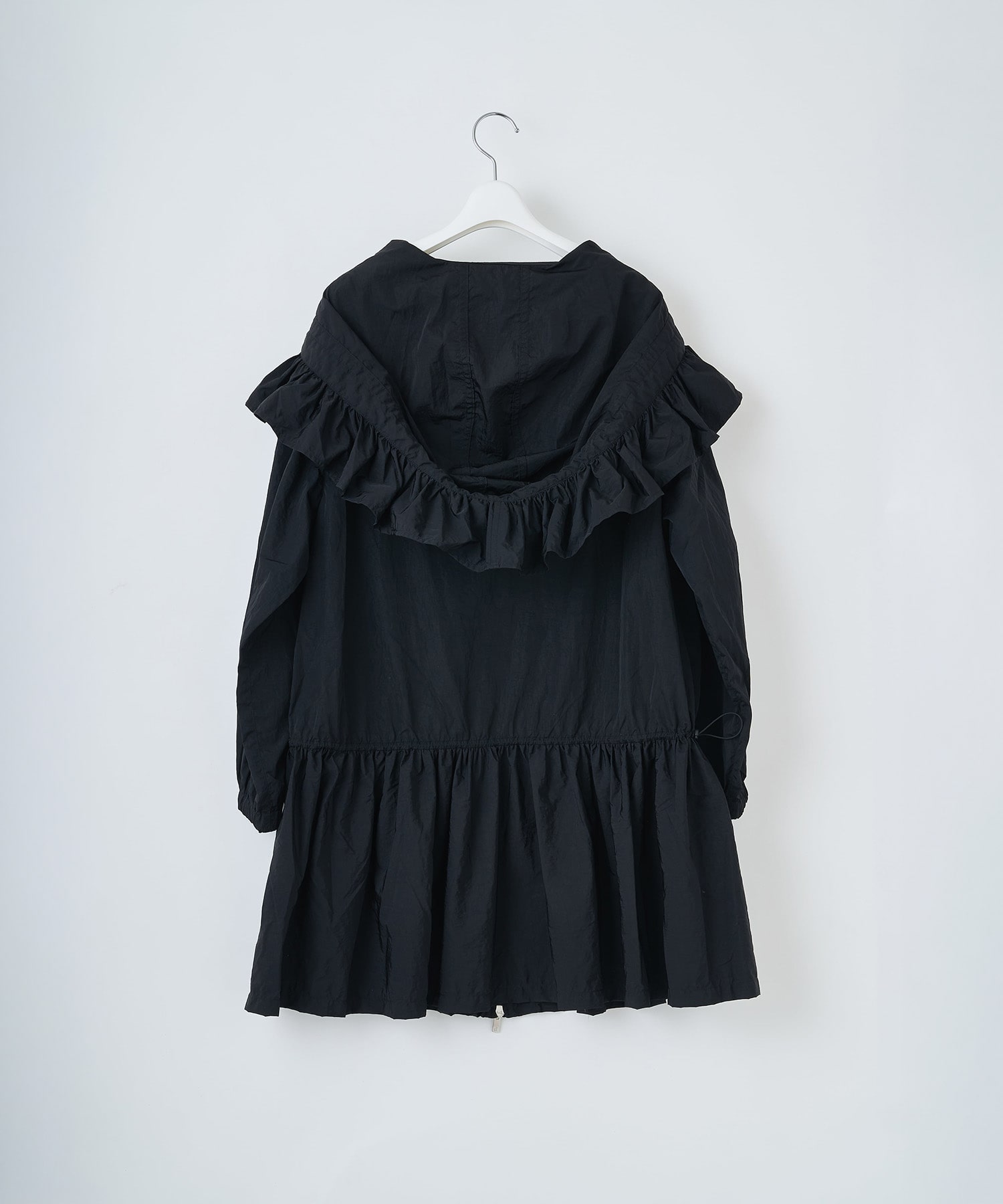 Nylon frilled mountain parka naokitomizuka