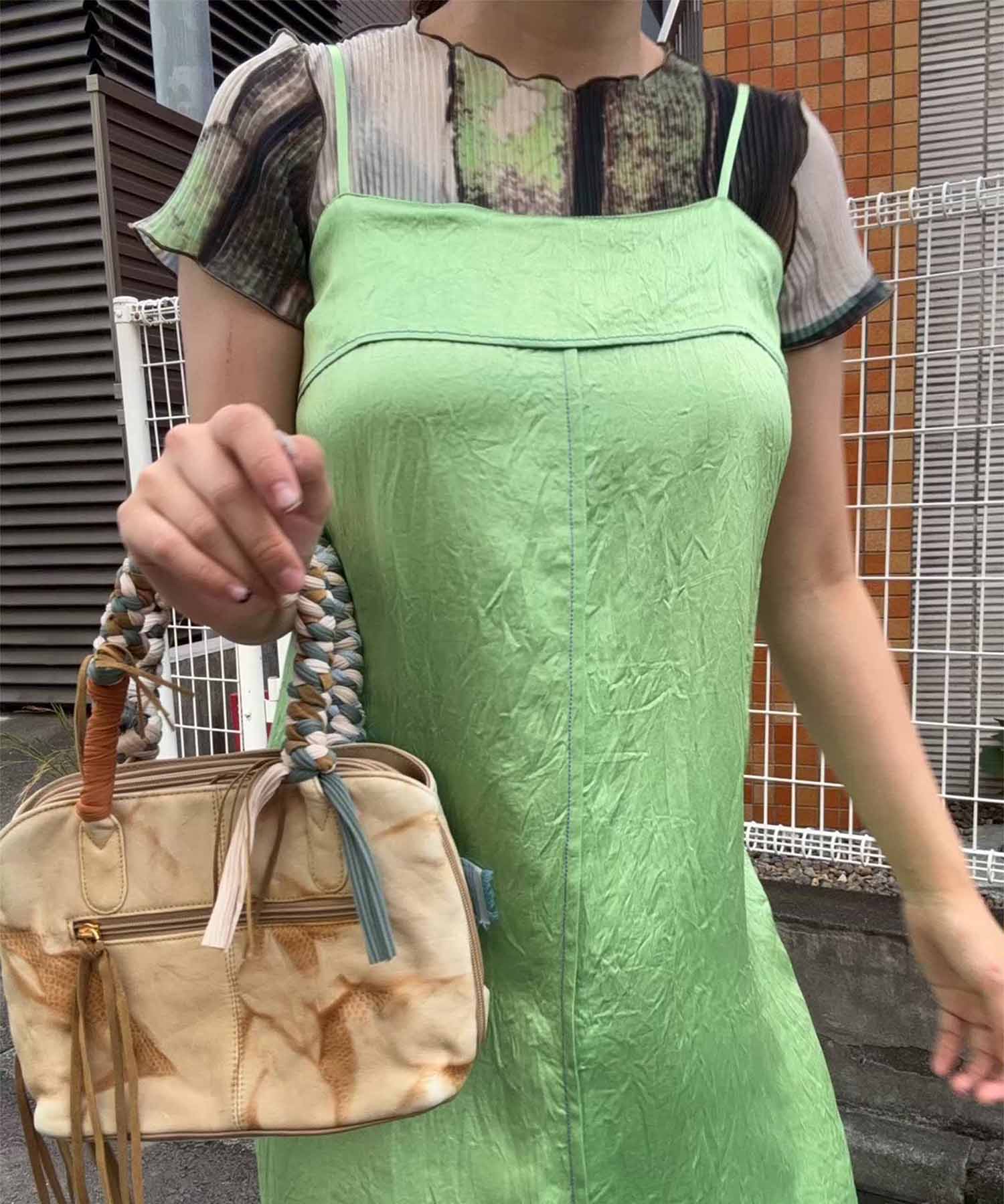 SHEER GRAPHIC TINY TOP kotohayokozawa