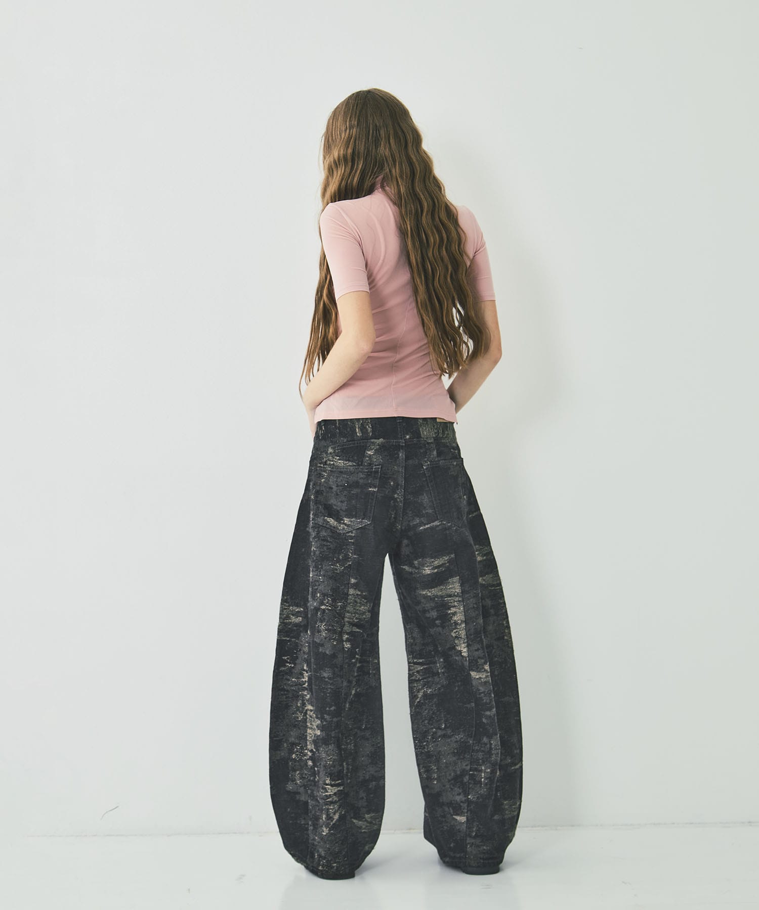 DENIM CURVED PANTS TAAKK