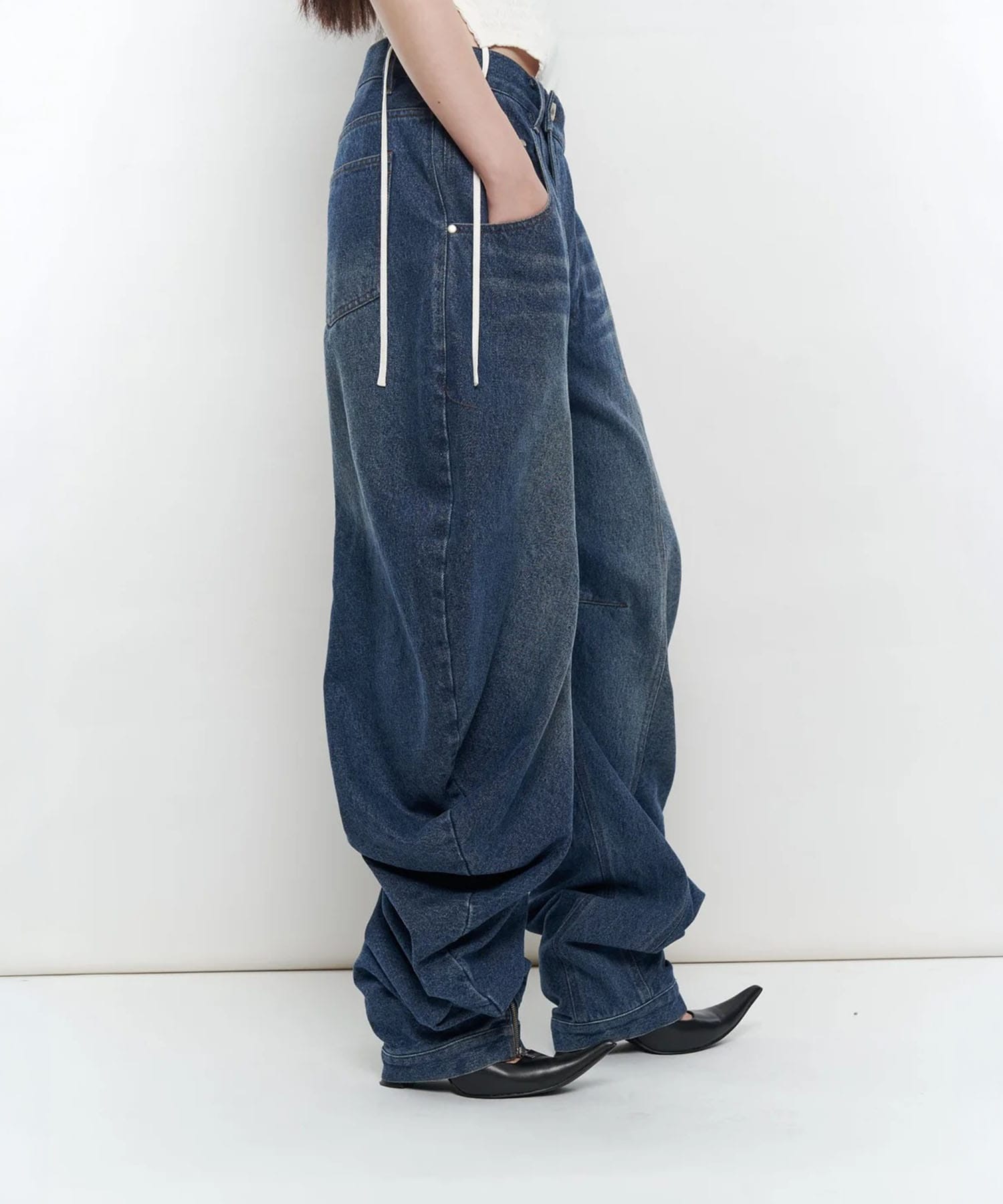 LIQUID DENIM PANTS POOLDE