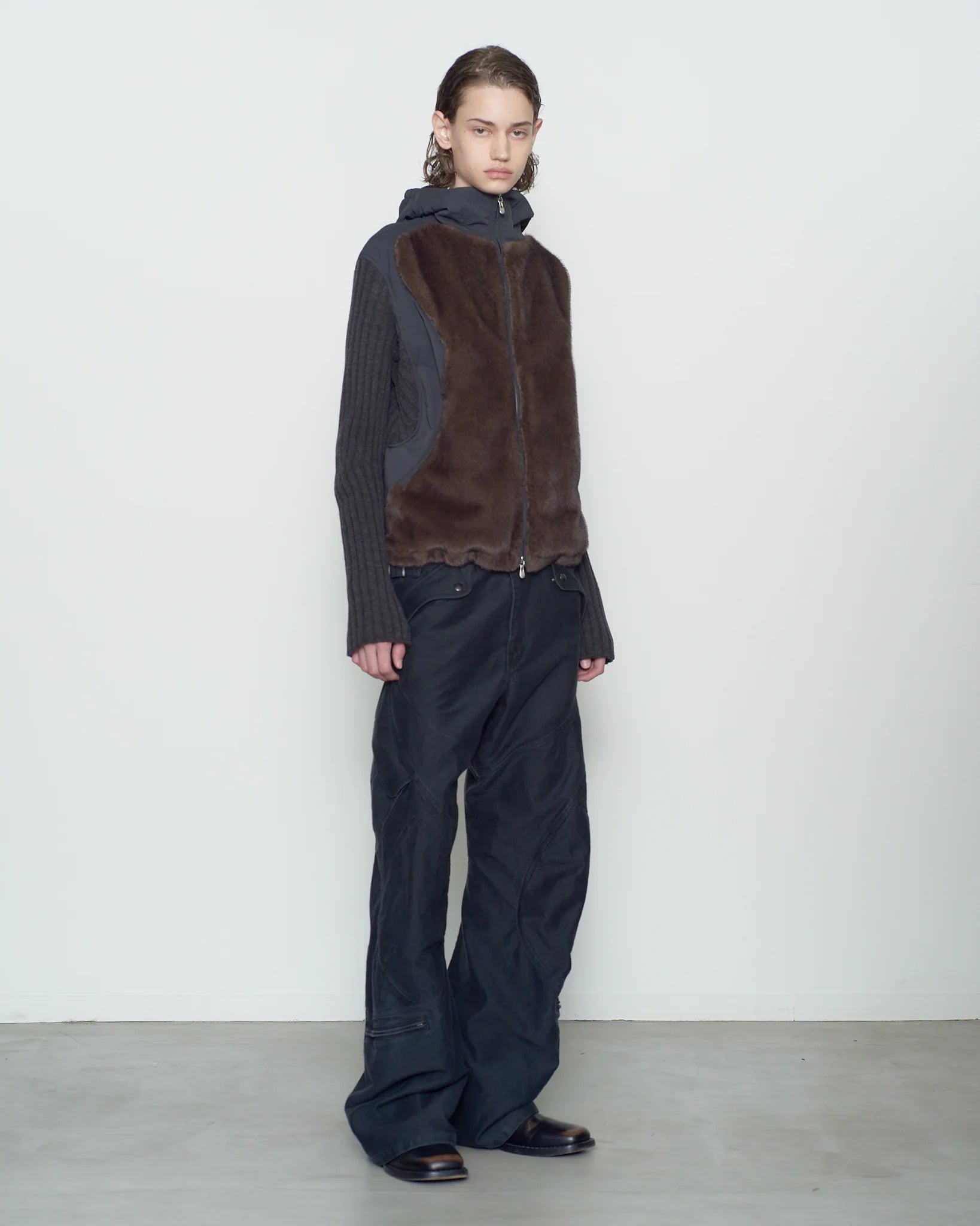 KNITTED SLEEVE PANELLED ZIP UP HOODED JACKET NVRFRGT