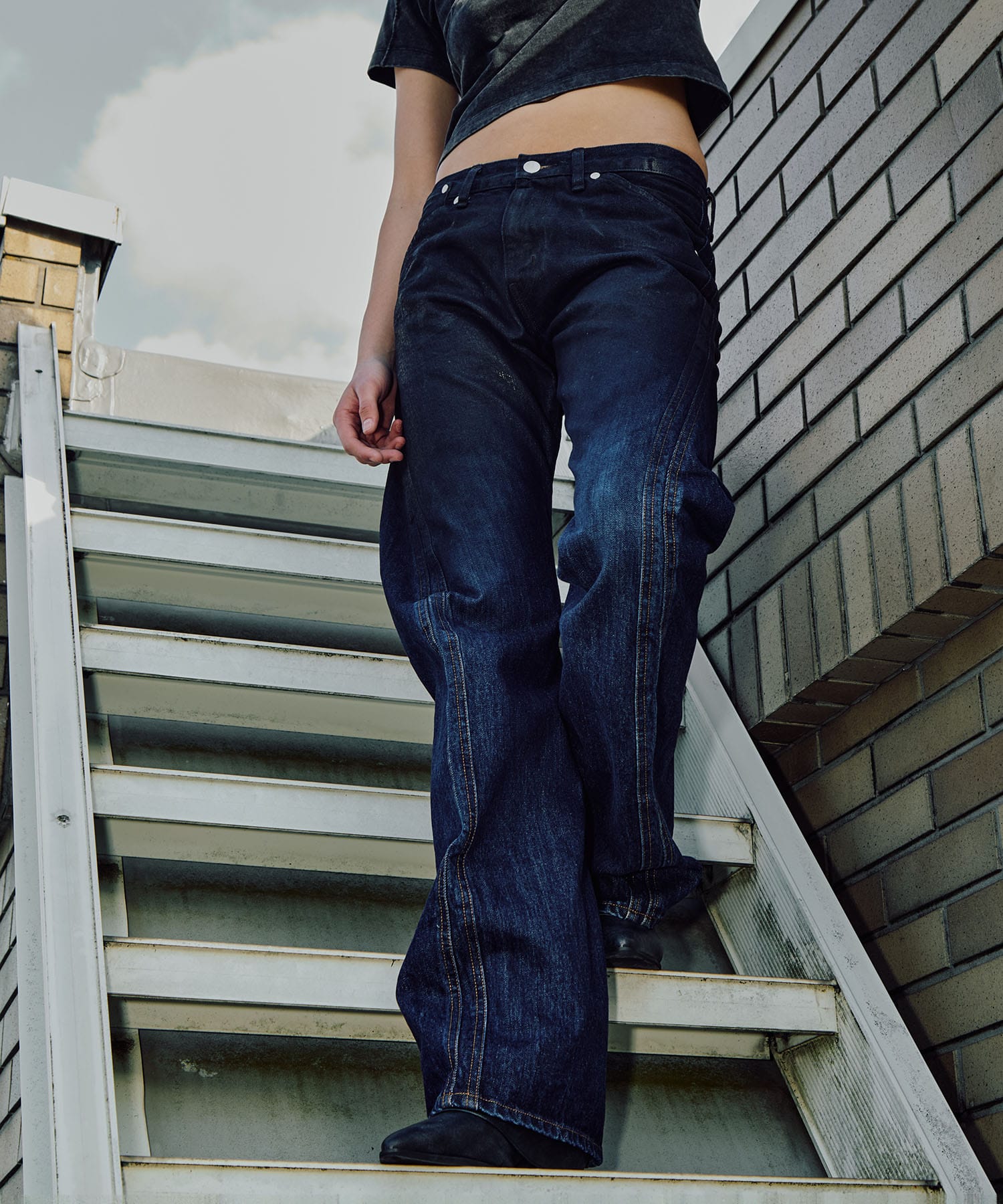 別注 COATING FADE TWIST JEANS NVRFRGT