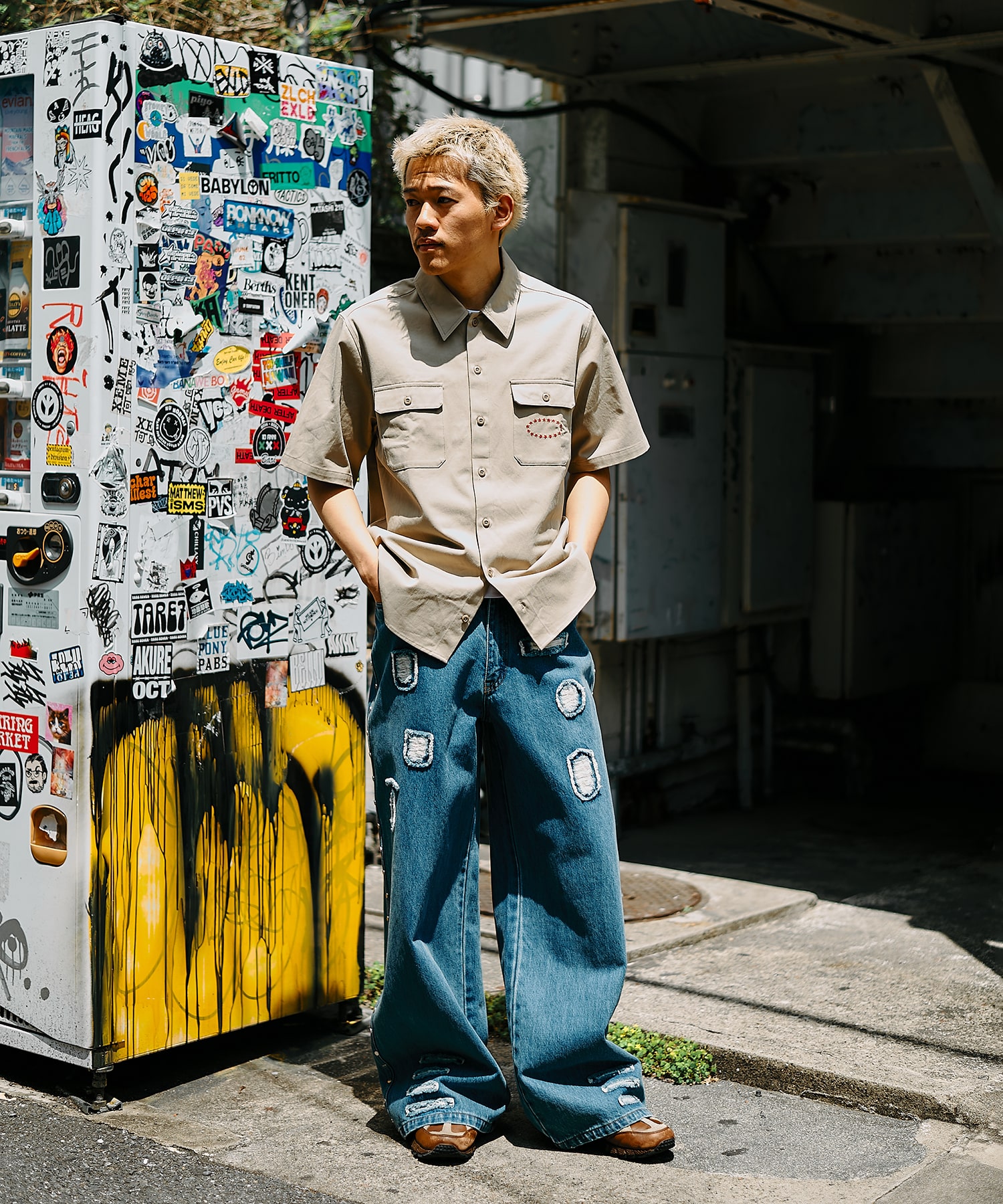 PATCHED DENIM PANTS AFB