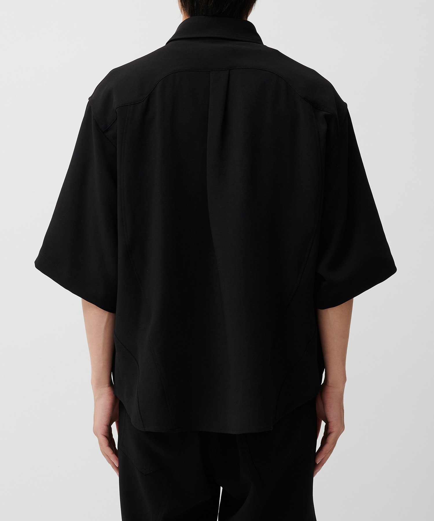 PANEL OVER ZIP SS SHIRT CONZ
