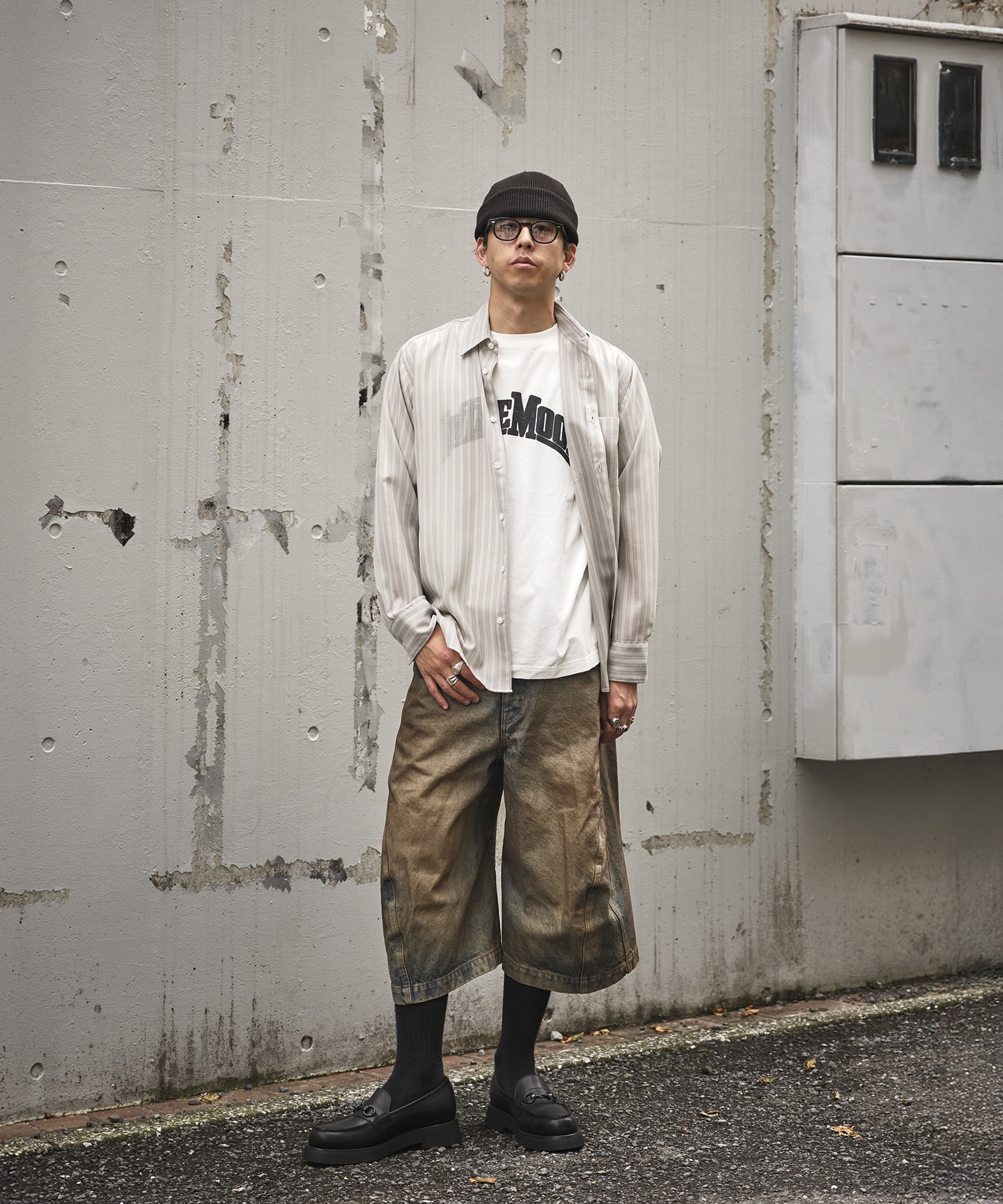 別注 3D TWISTED JORTS NVRFRGT