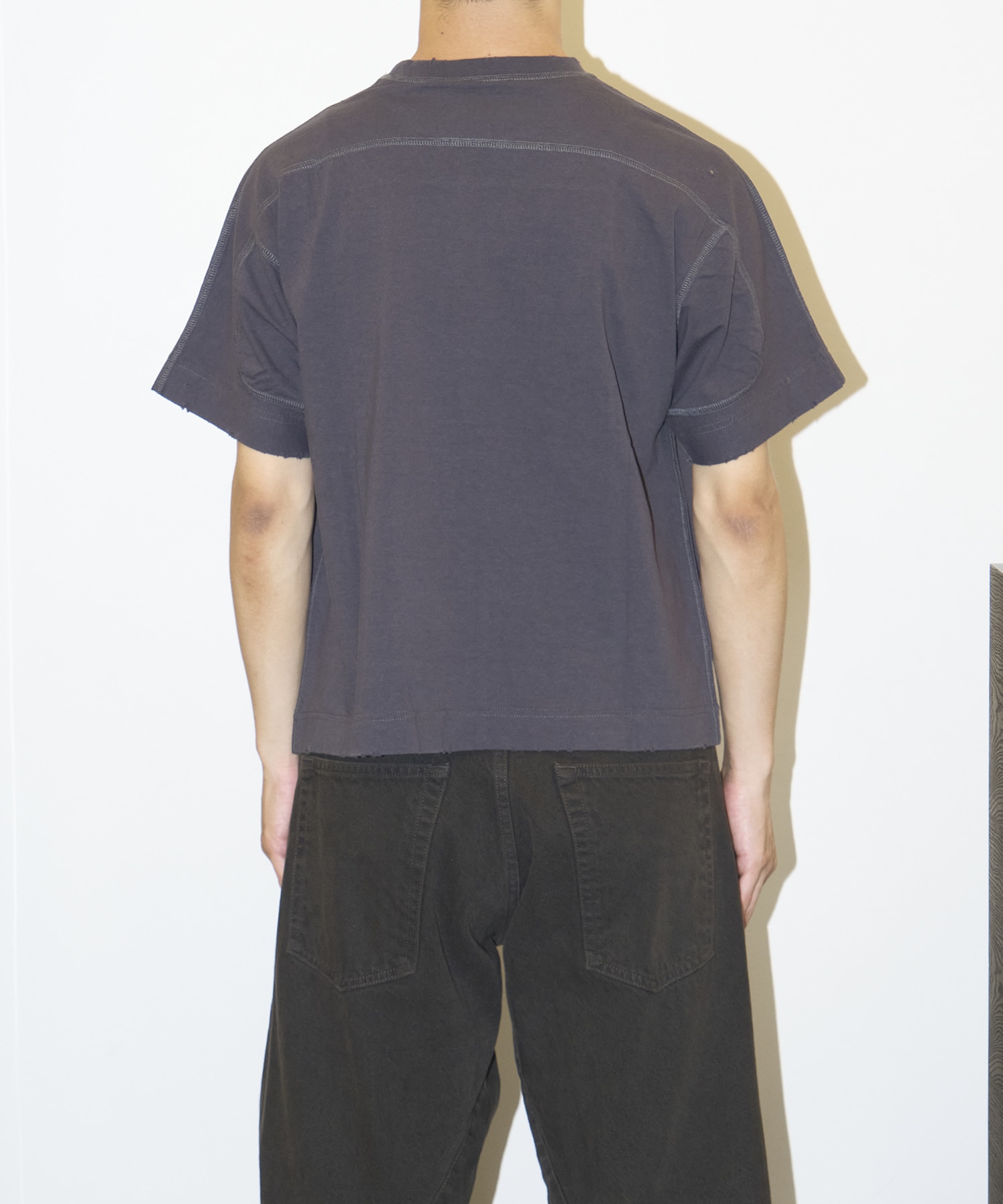 25 TEE × jinjinneedle JIAN YE