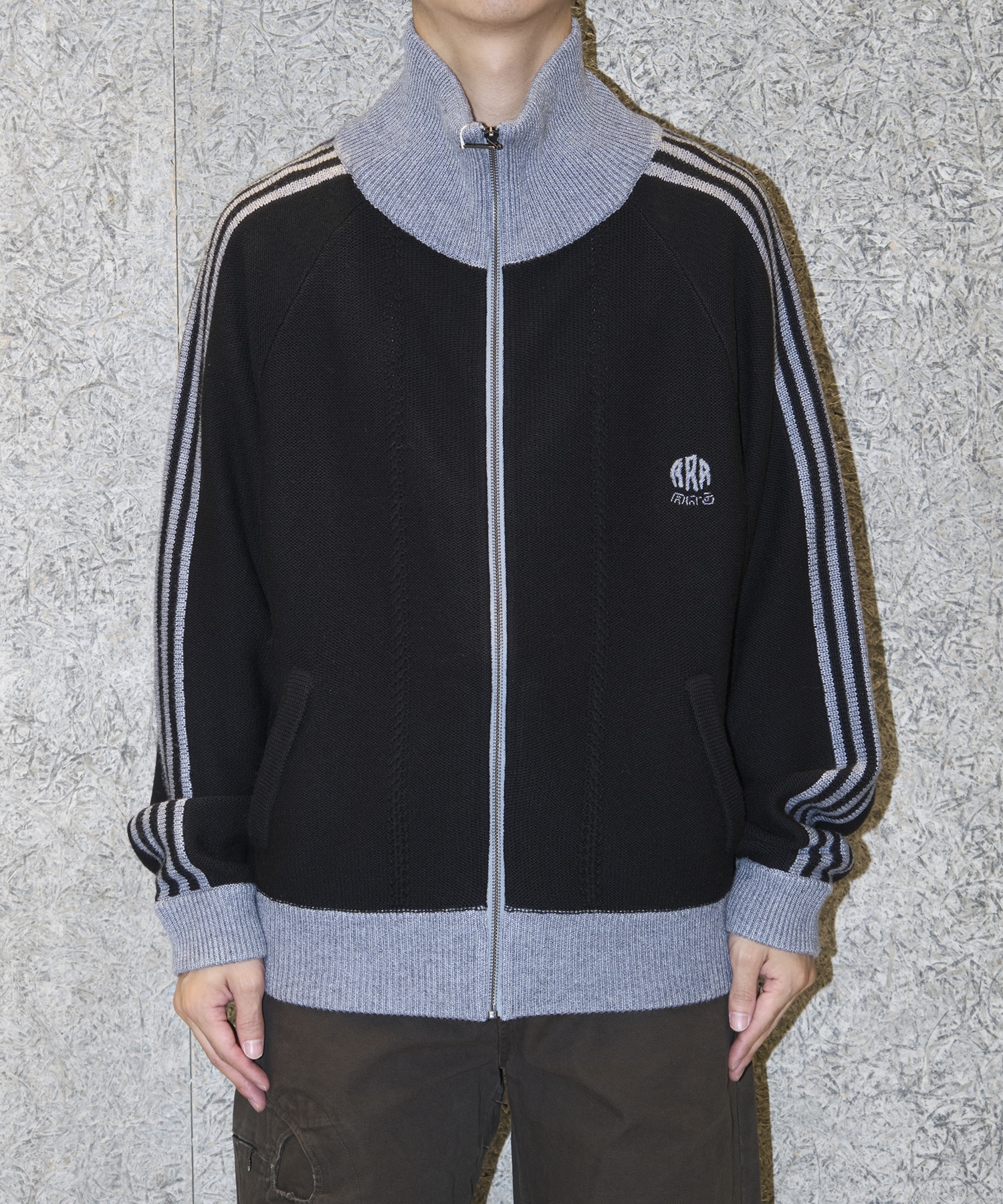 KNITTED TRACK JACKET RICE NINE TEN