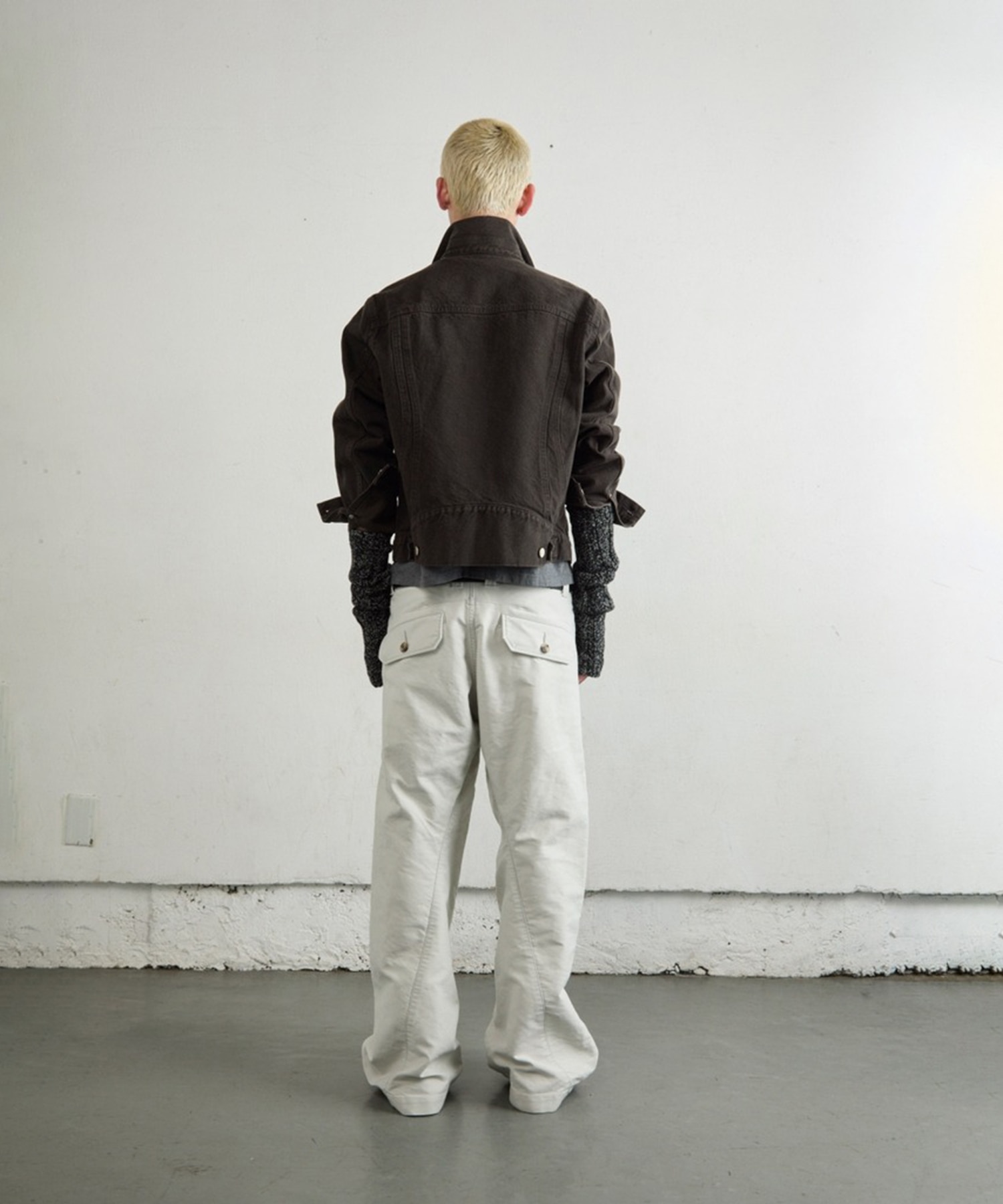 TUCKED WIDE LEG TROUSERS NVRFRGT