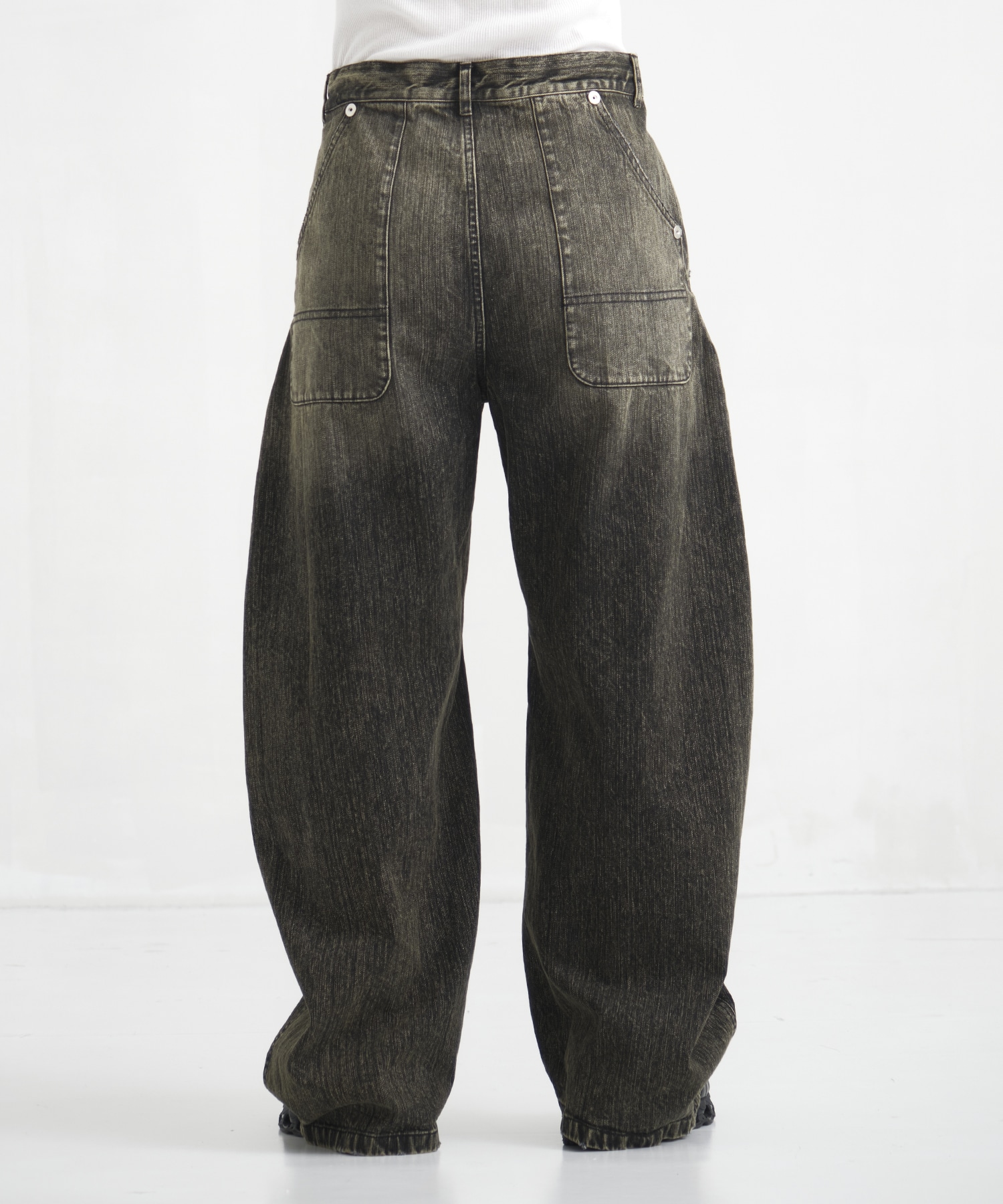 COLOR DYED SLAB CRVED DENIM CONZ