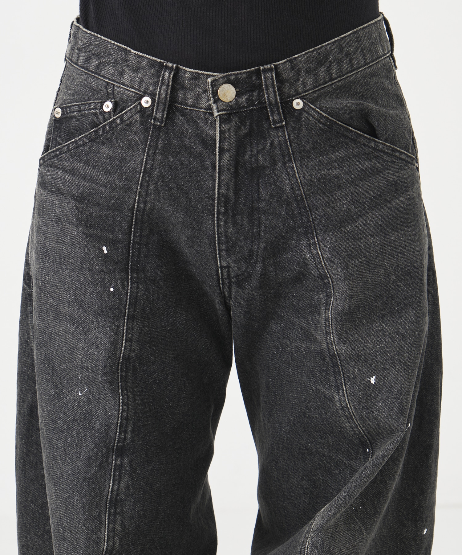 別注 TWISTED CURVED LEG JEANS NVRFRGT